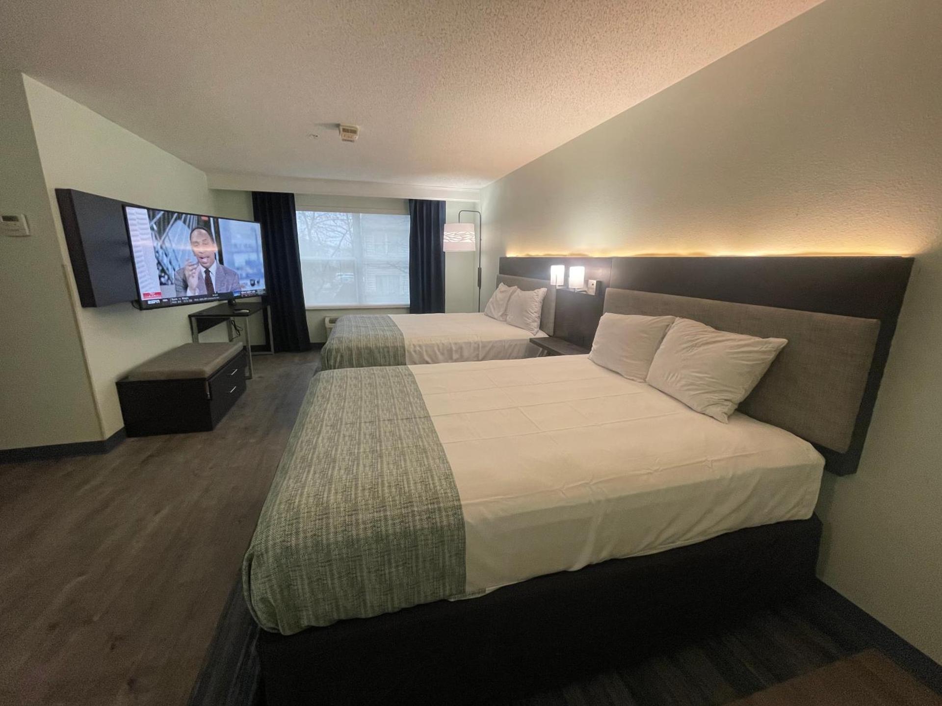 Queen Room with Two Queen Beds - Non-Smoking