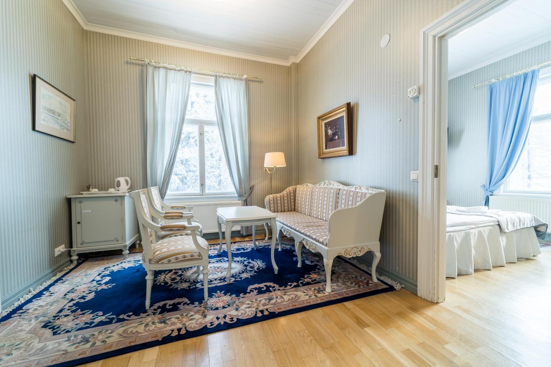 Karolineburg Manor House Hotel