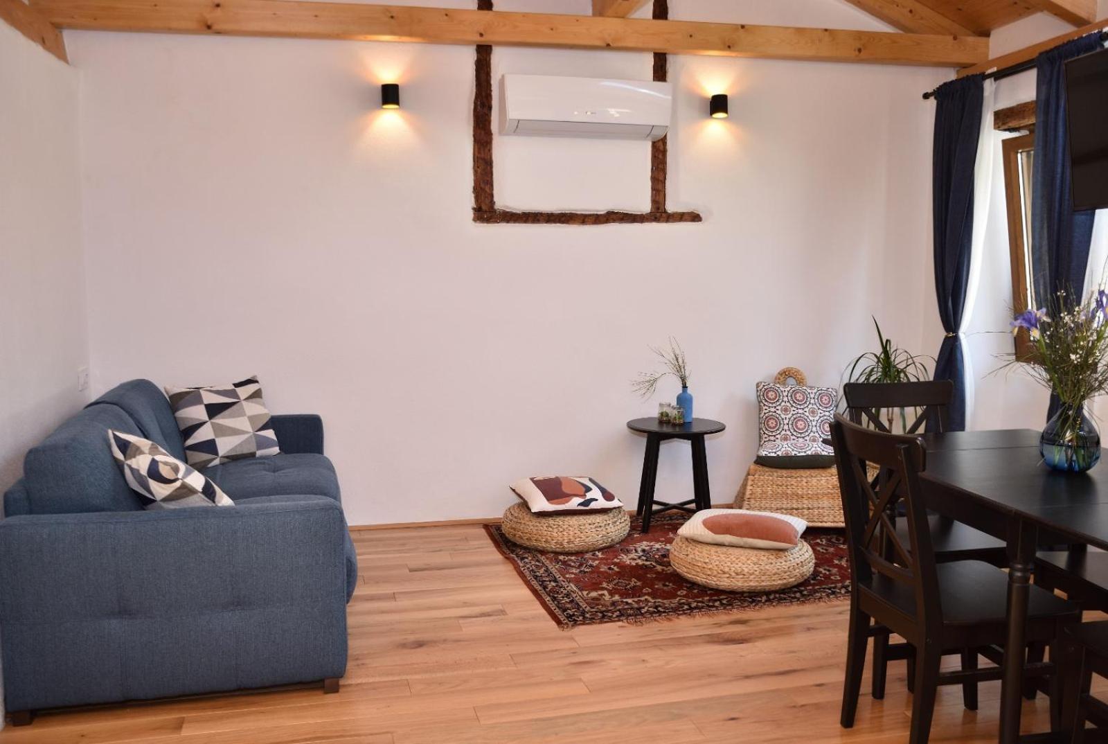 Bruno Old town apartments