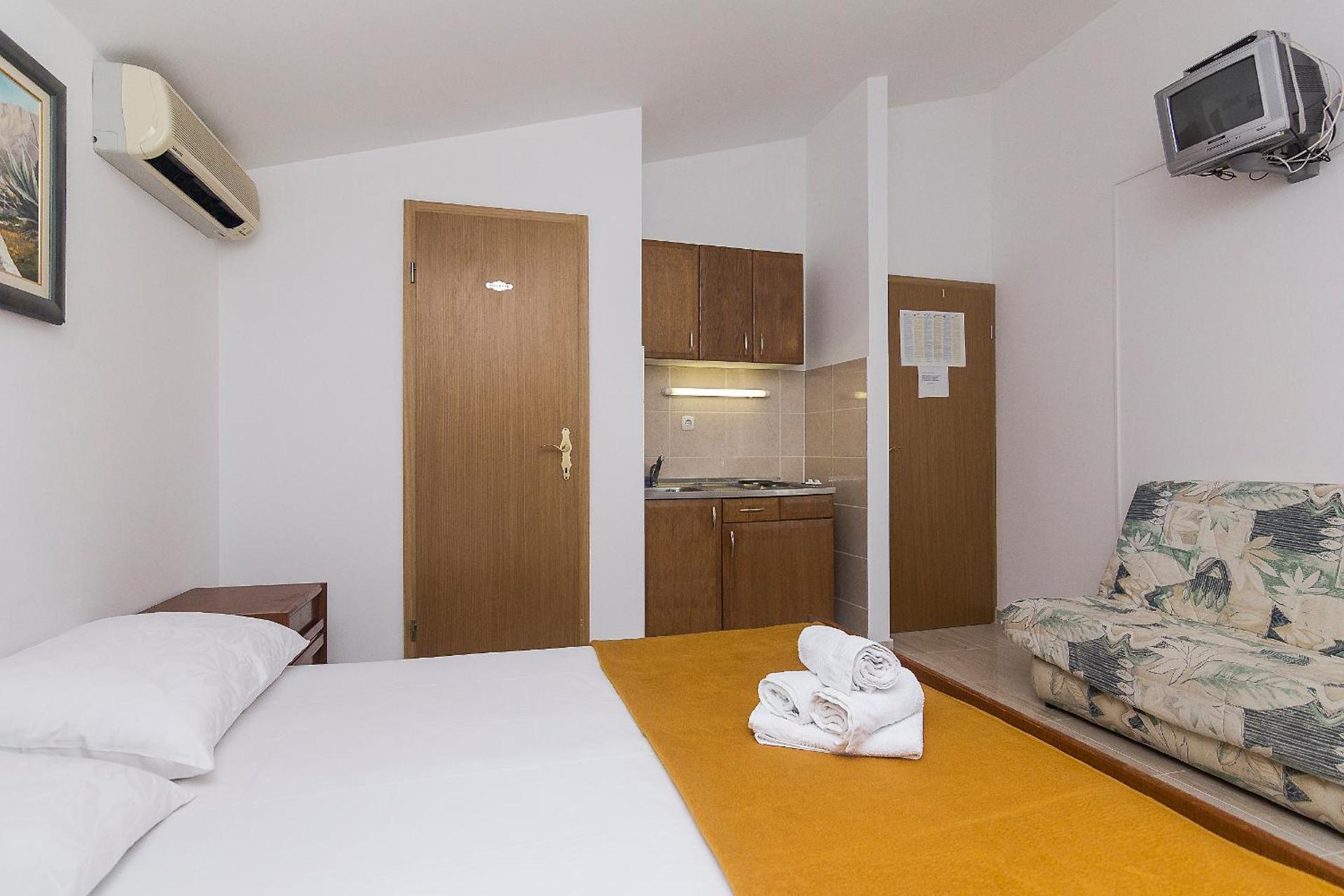 Studio with Sea View