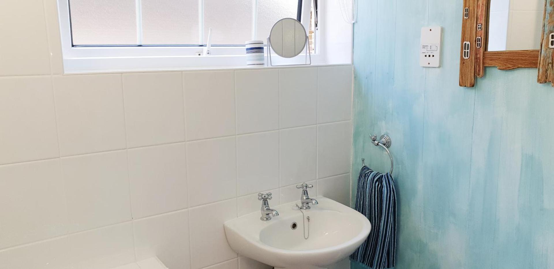 Amazing Granite Henge and Swimming Pool