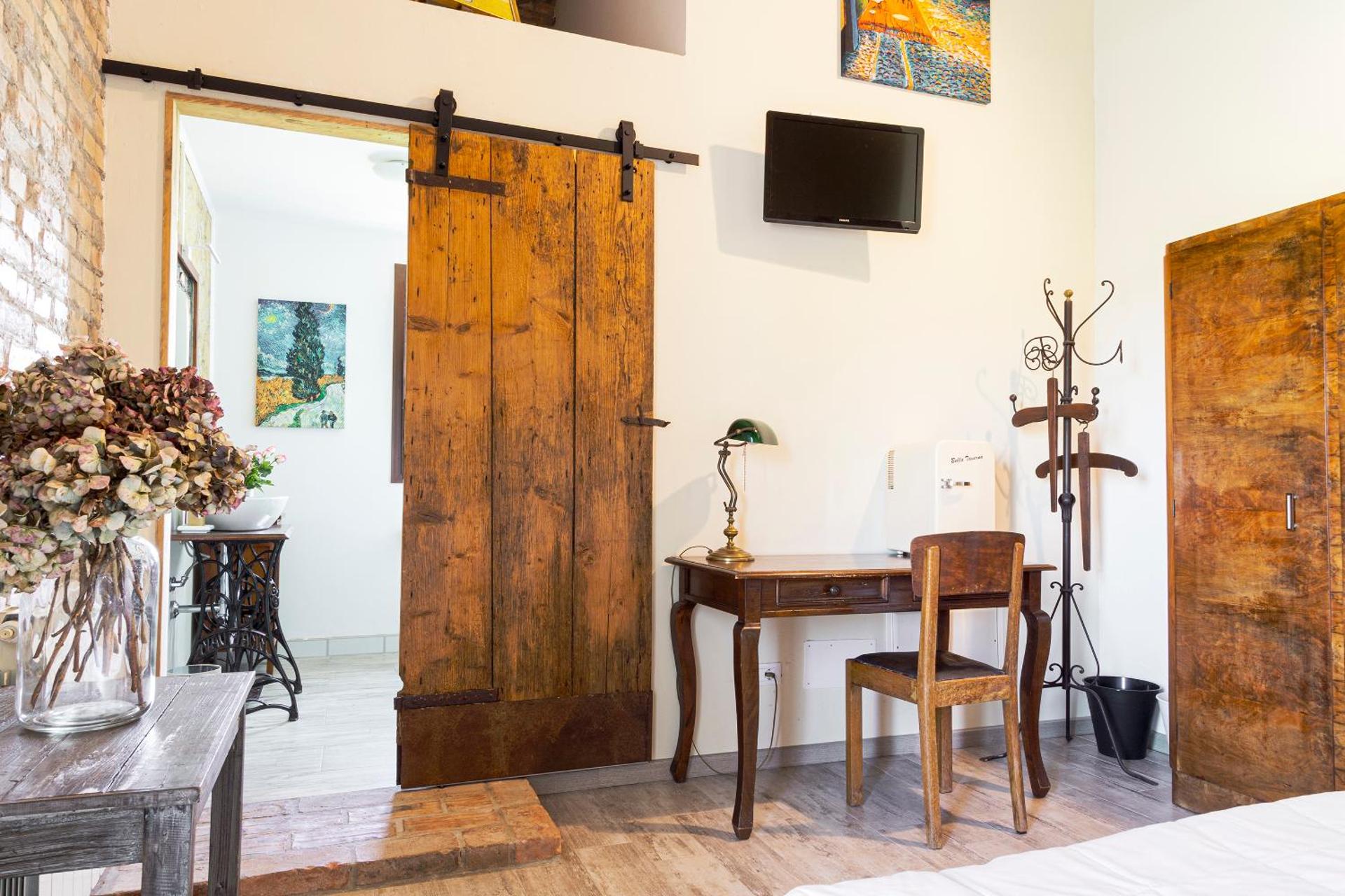 Double Room with Private Bathroom