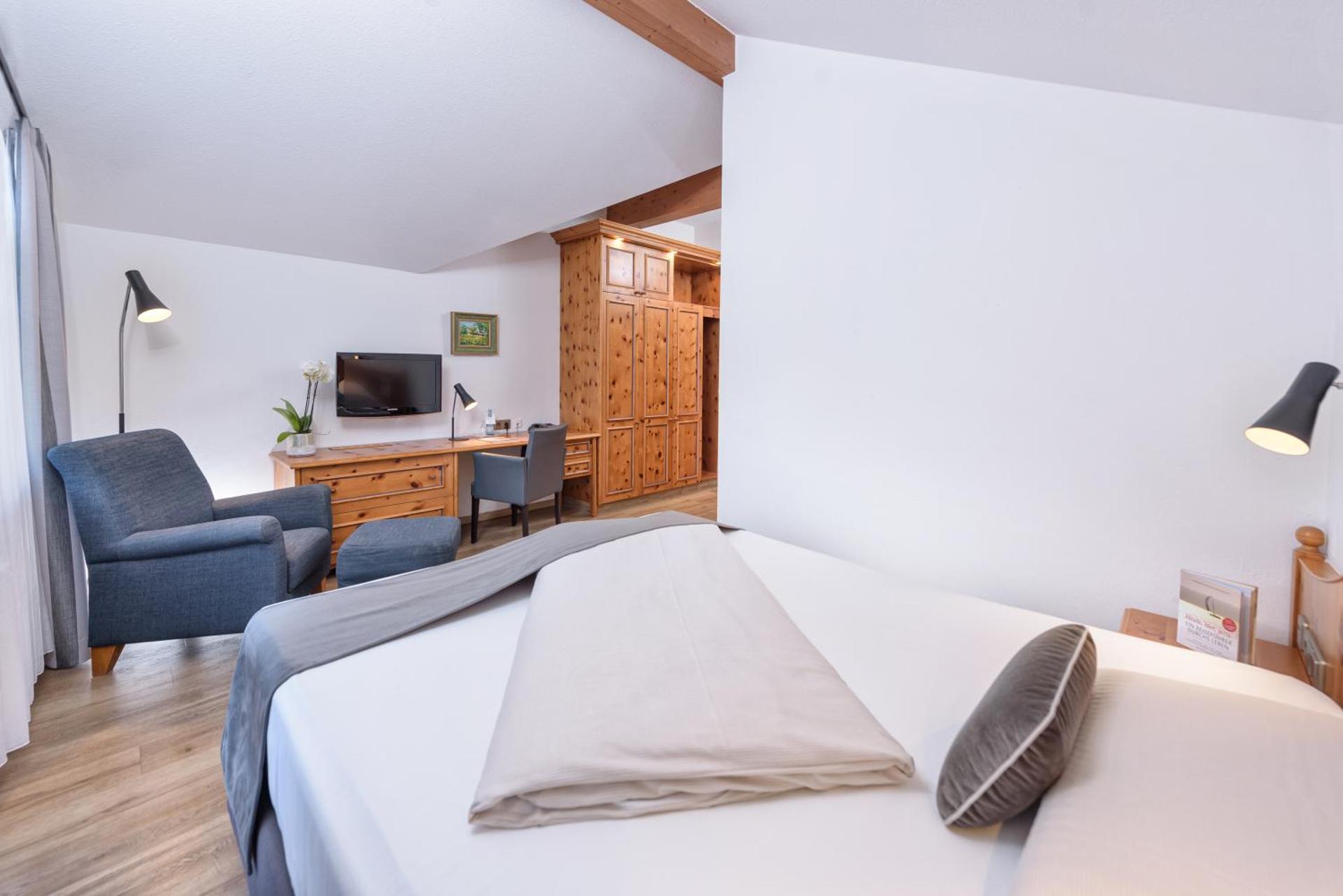 Photo of the whole room