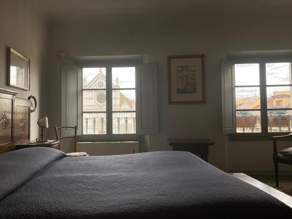 ATTICO IN PIAZZA SANTA CROCE