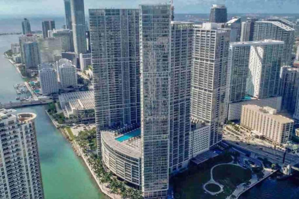 Icon Brickell -LUX 2 Bedroom with City & Bayview