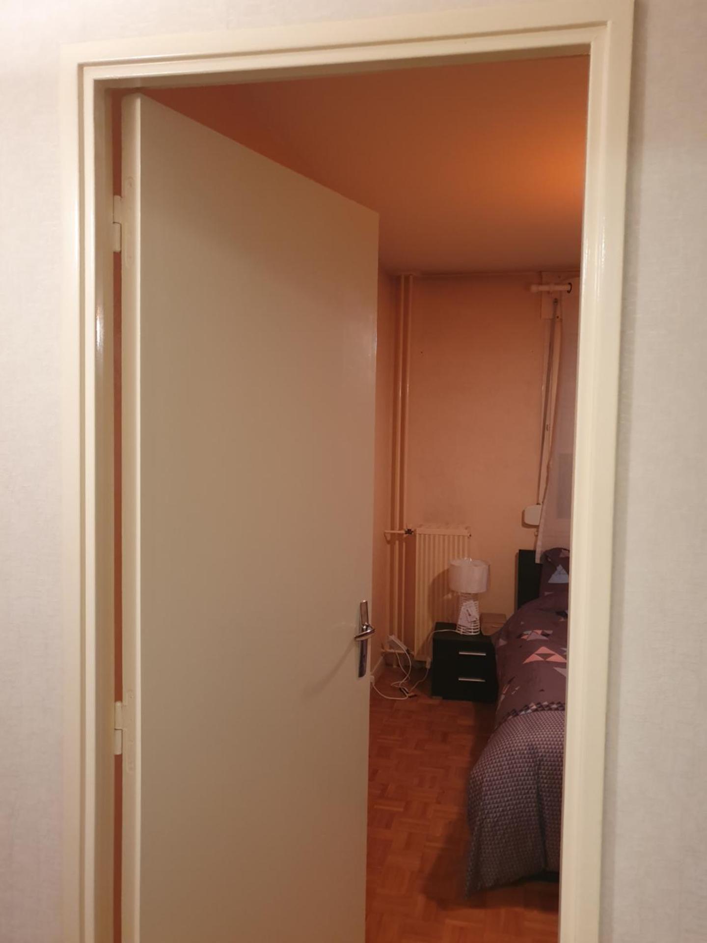 Dans grand appart de 113m2 proche Paris