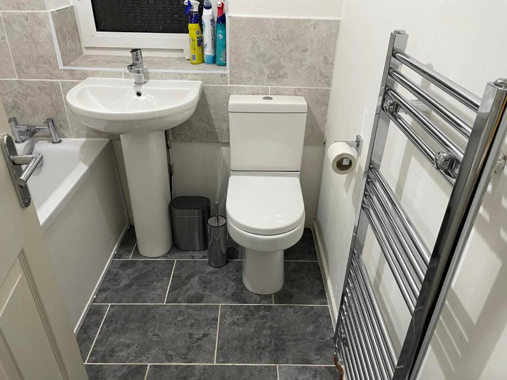 Potters Lodge, Oldham, Manchester by Edl Ventures Ltd