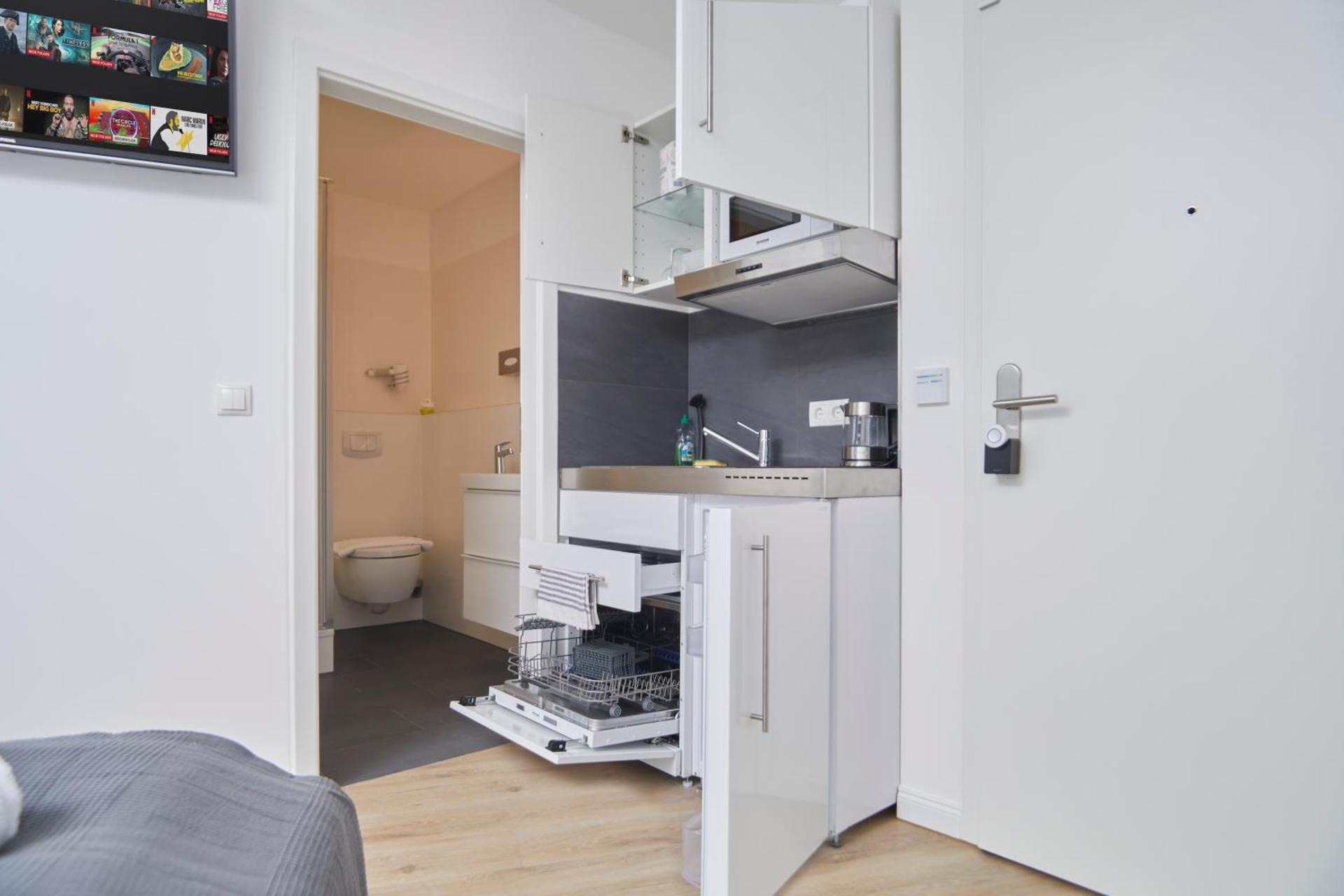 Kitchen or kitchenette