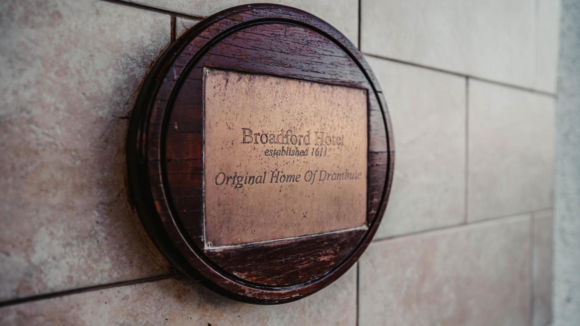 Logo/Certificate/Sign