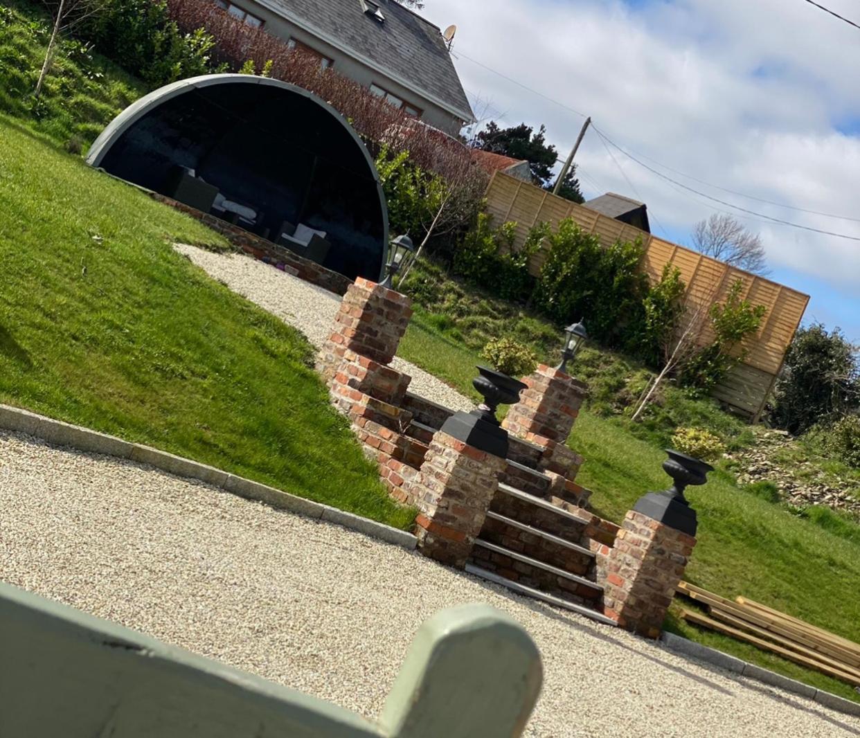 Maggie janes cottage Carlingford omealth