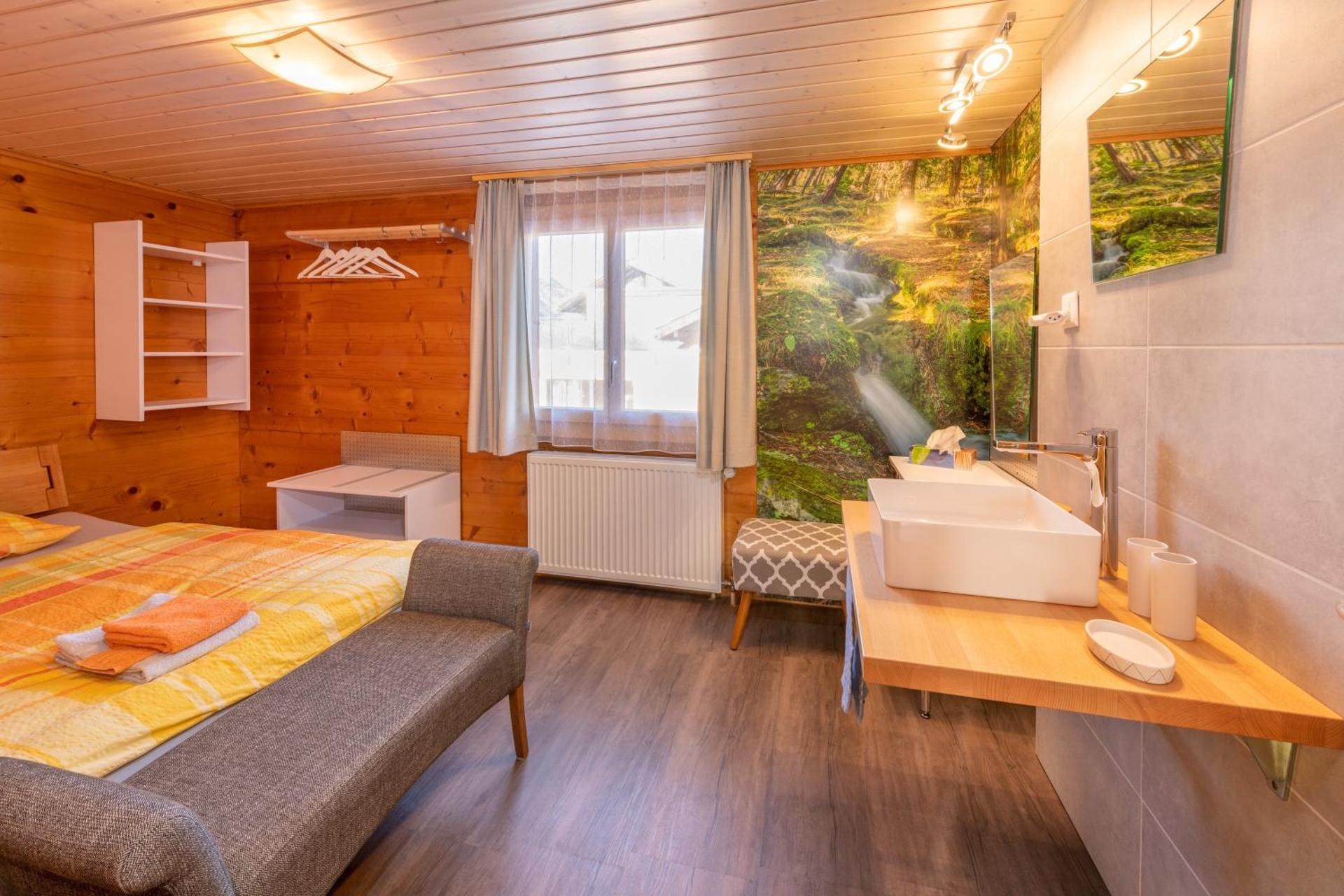 Photo of the whole room