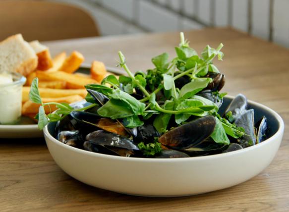 Restaurant/places to eat