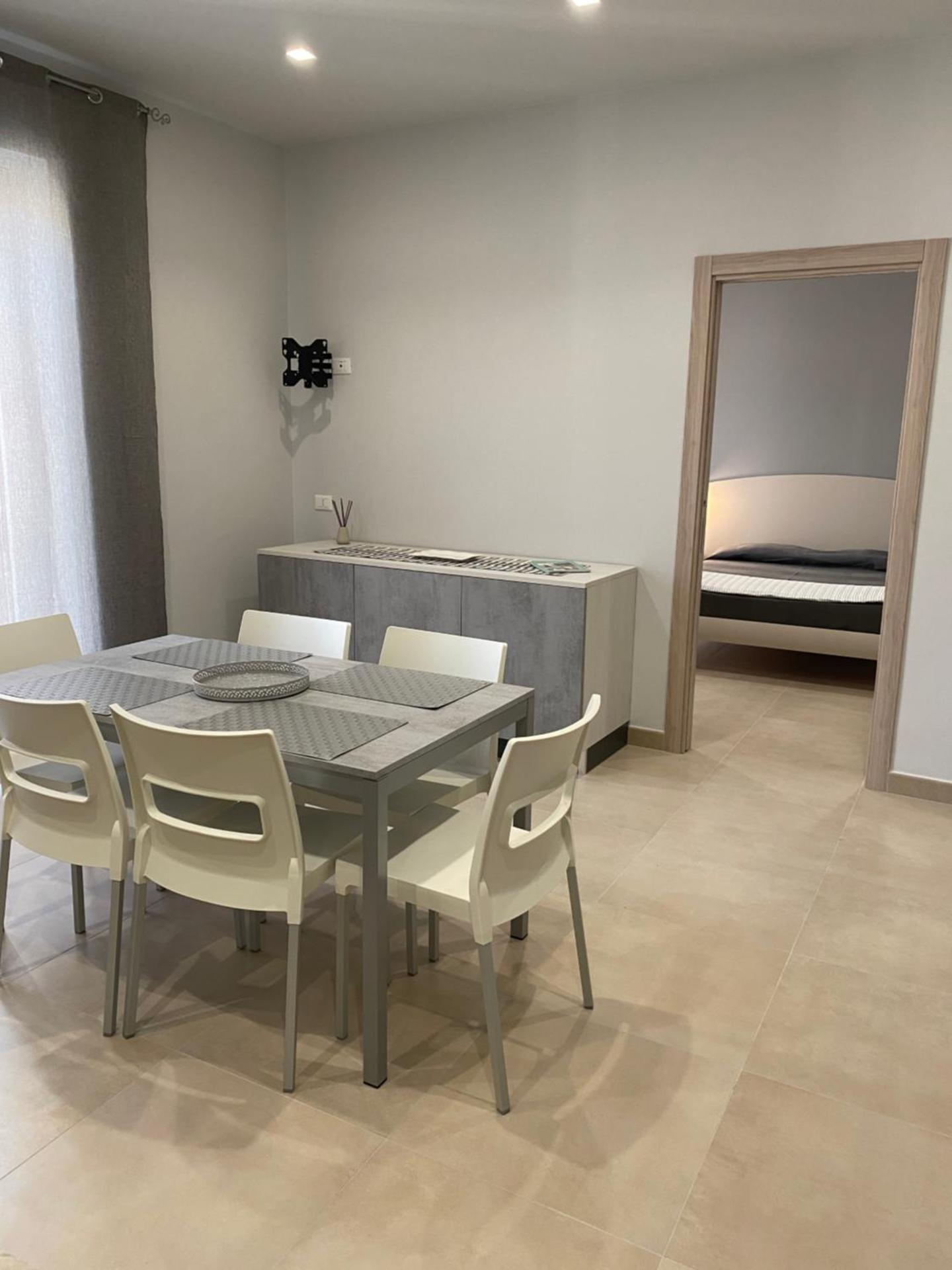 Plus welcome Gioiosa Marea Gelsomini-Gerani