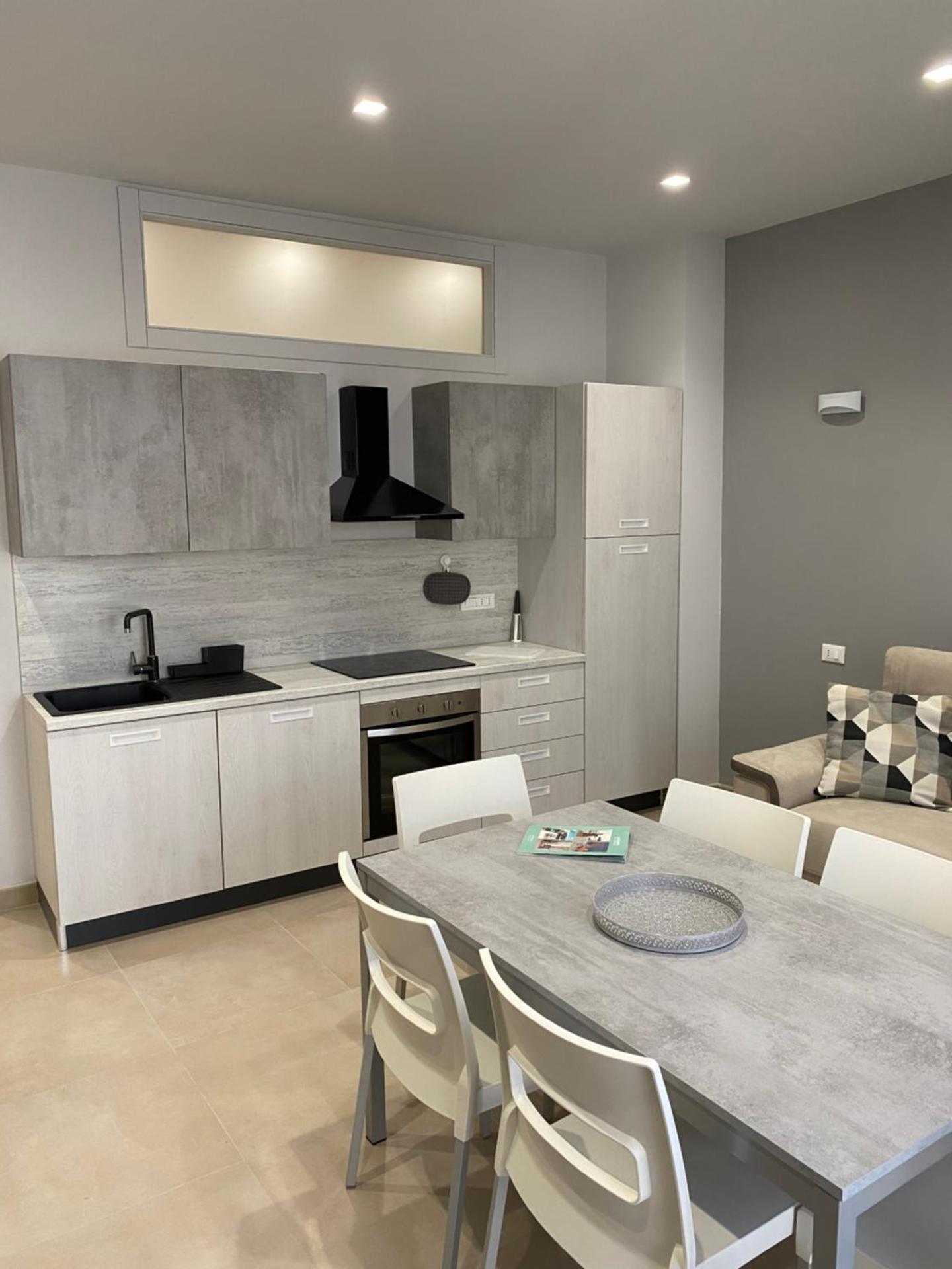 Plus welcome Gioiosa Marea Gelsomini-Gerani