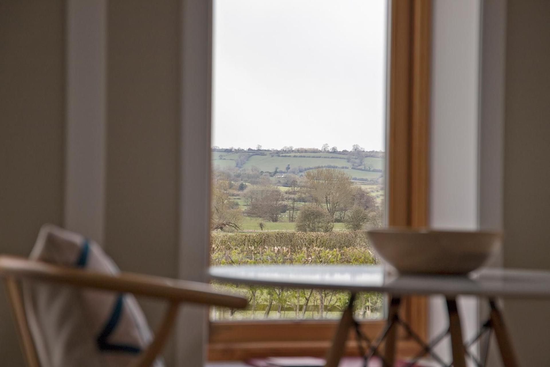 Nether Farm Roundhouses - Henmore Water & Sturston Winds with hot tubs - Bradley Wood no hot tub
