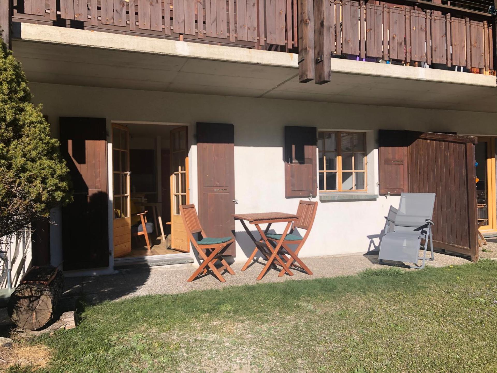 Le Cerf, magnifique studio avec jardin-terrasse et garage