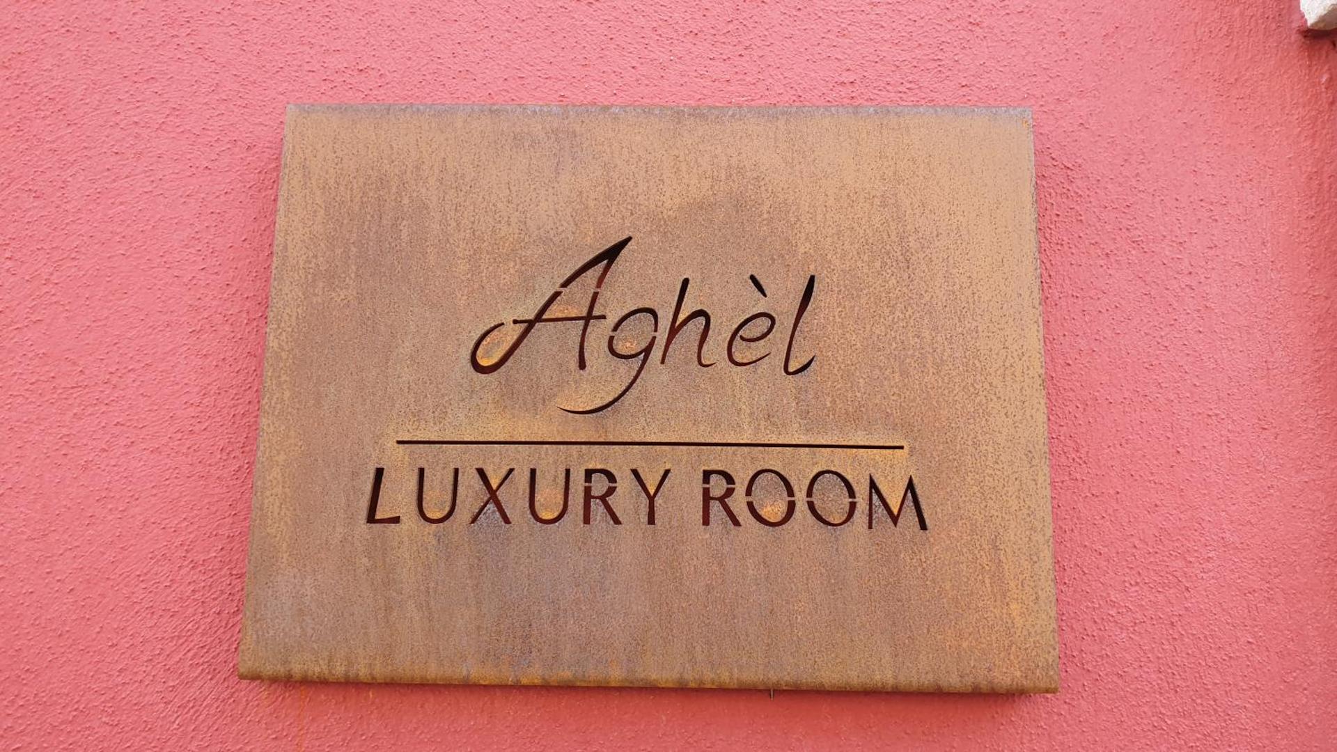 Aghèl Luxury Room