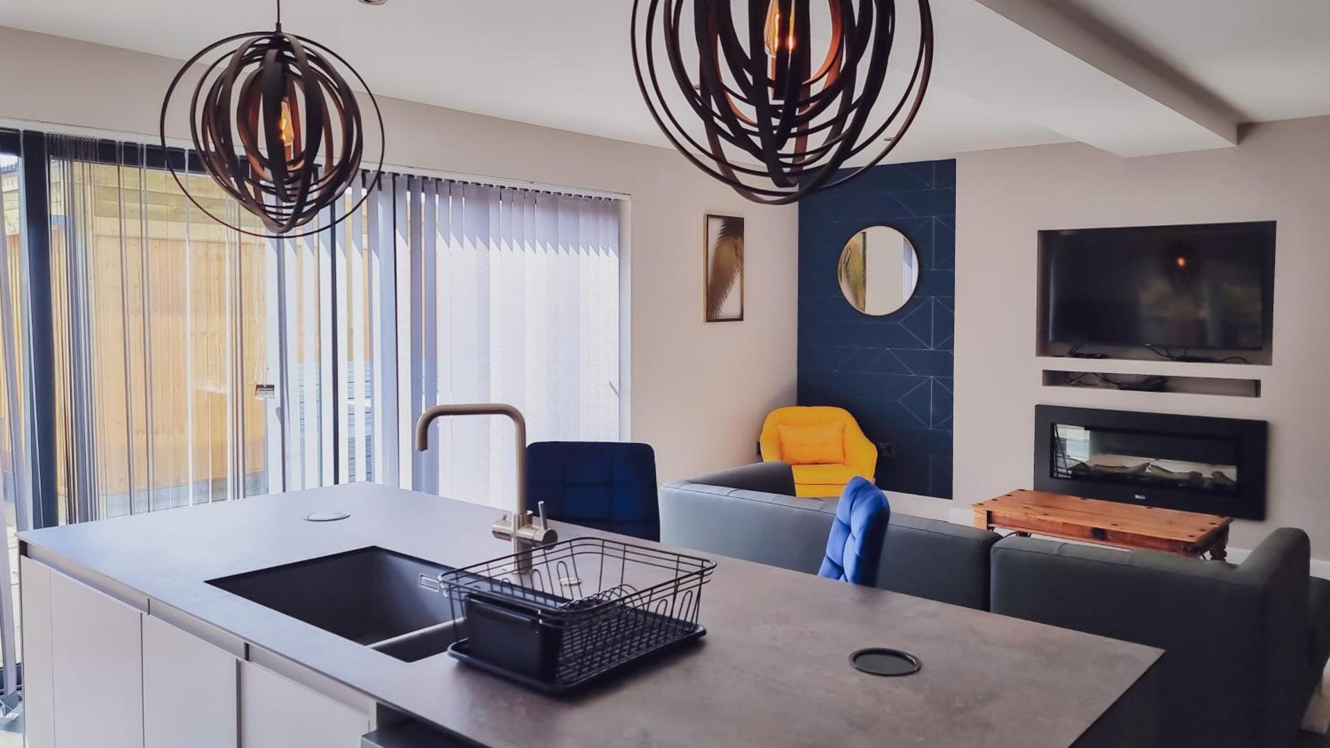 The Angel Holiday House