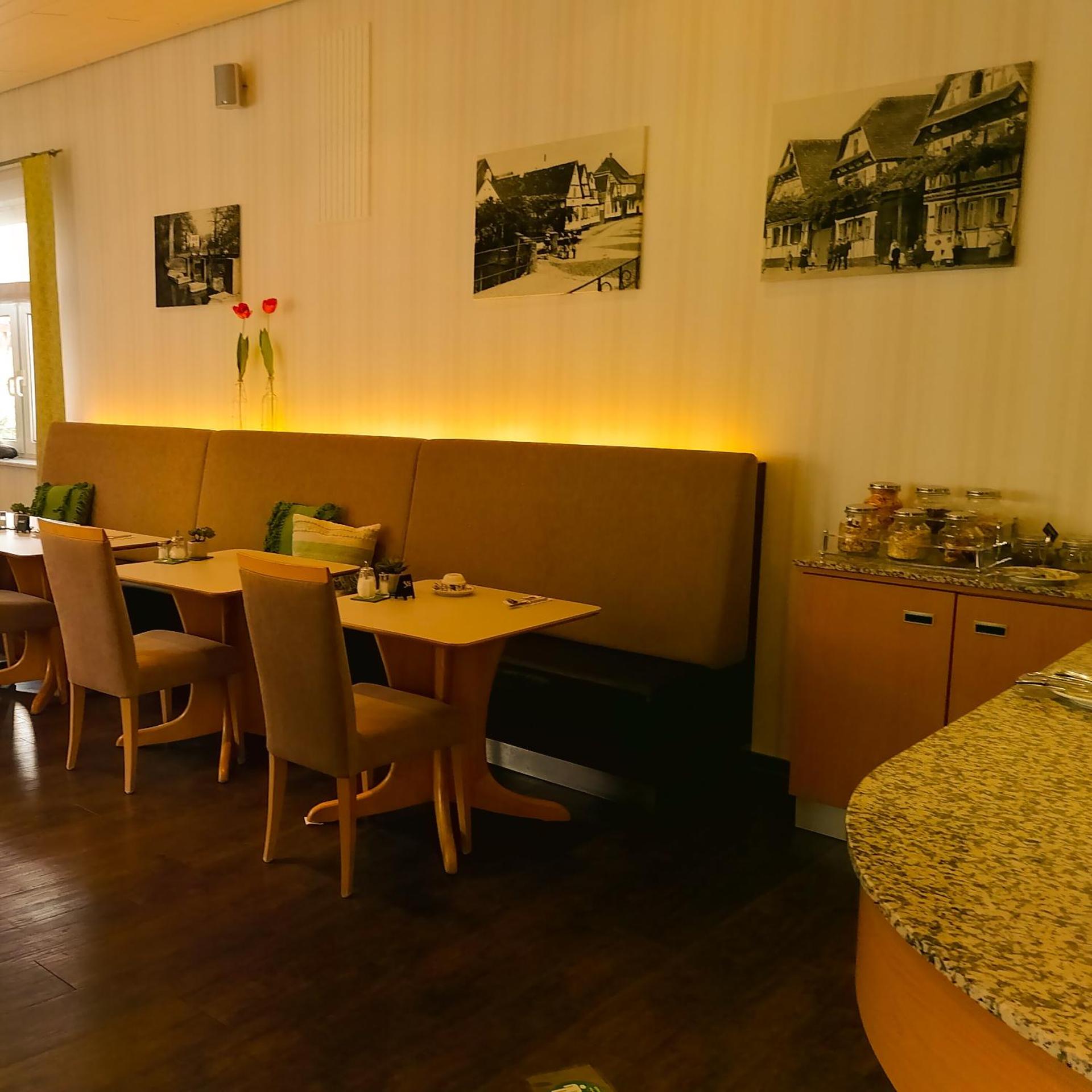 Restaurant/places to eat