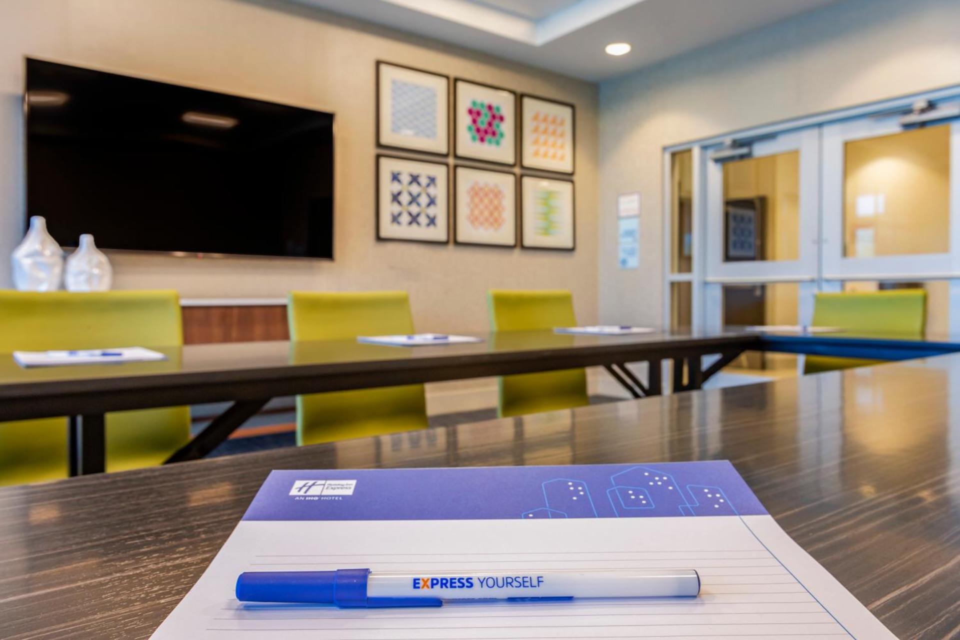 Meeting/conference room