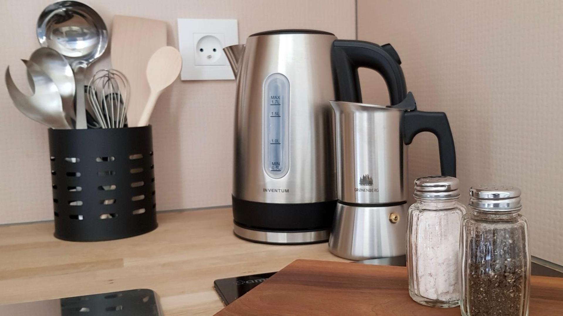 Coffee/tea facilities