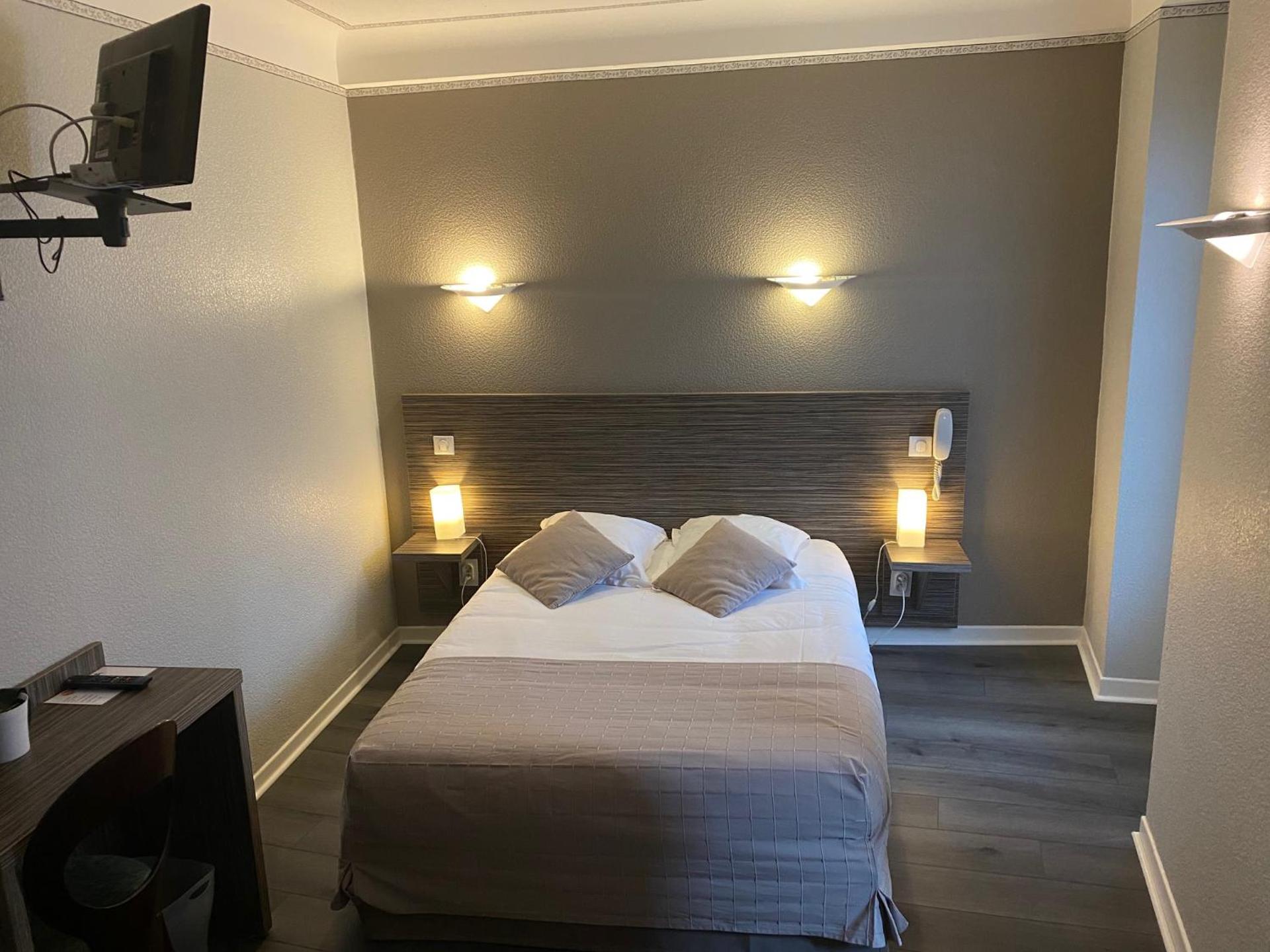 Hôtel Café les Fleurs