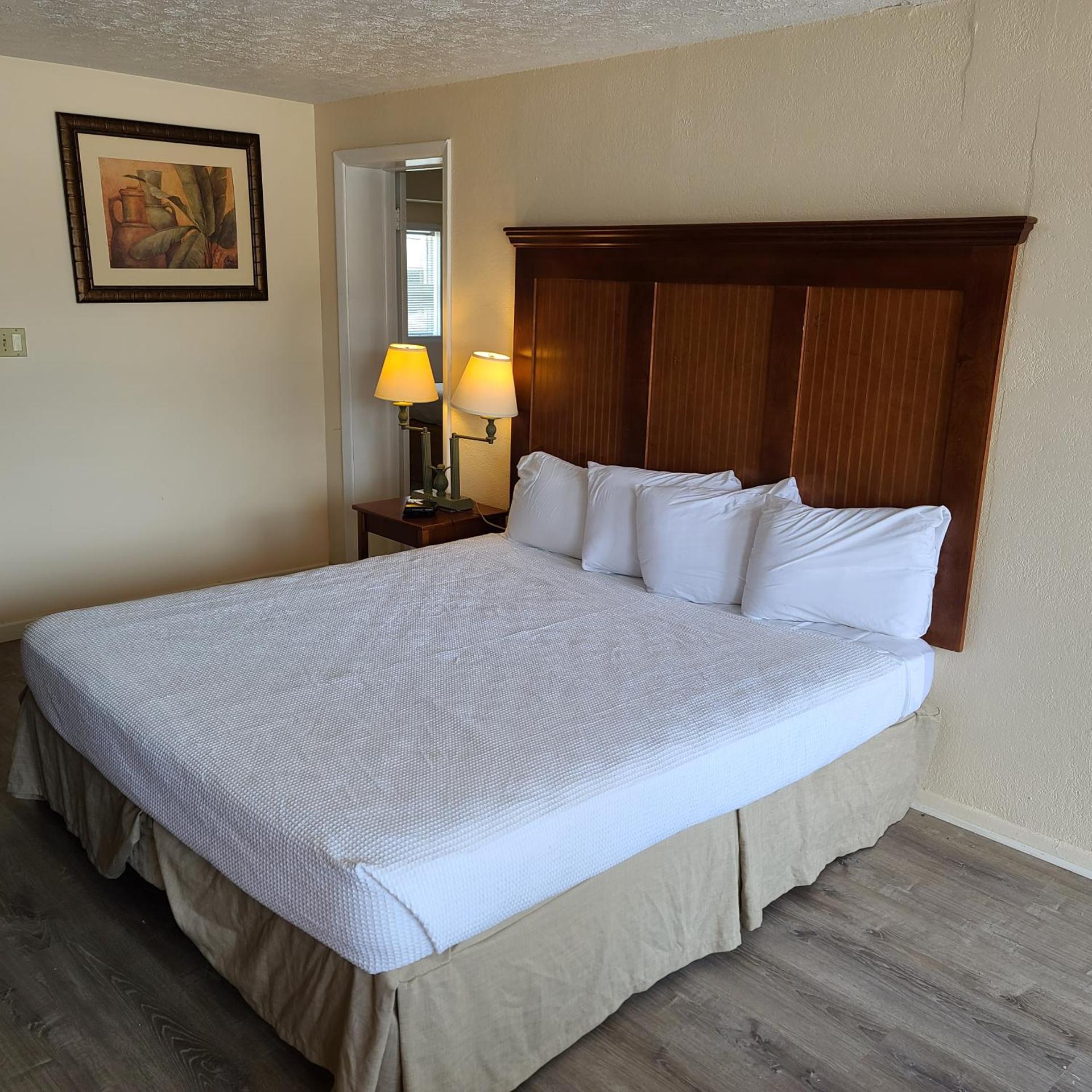 Oceanfront Twilight Surf Hotel