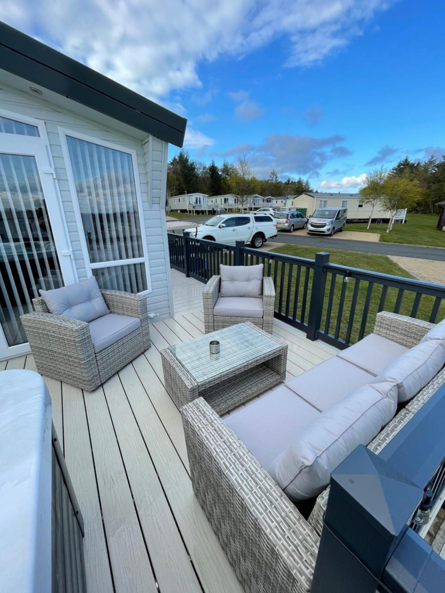 Eagles View - 2 bed hot tub lodge with free golf, NO BUGGY