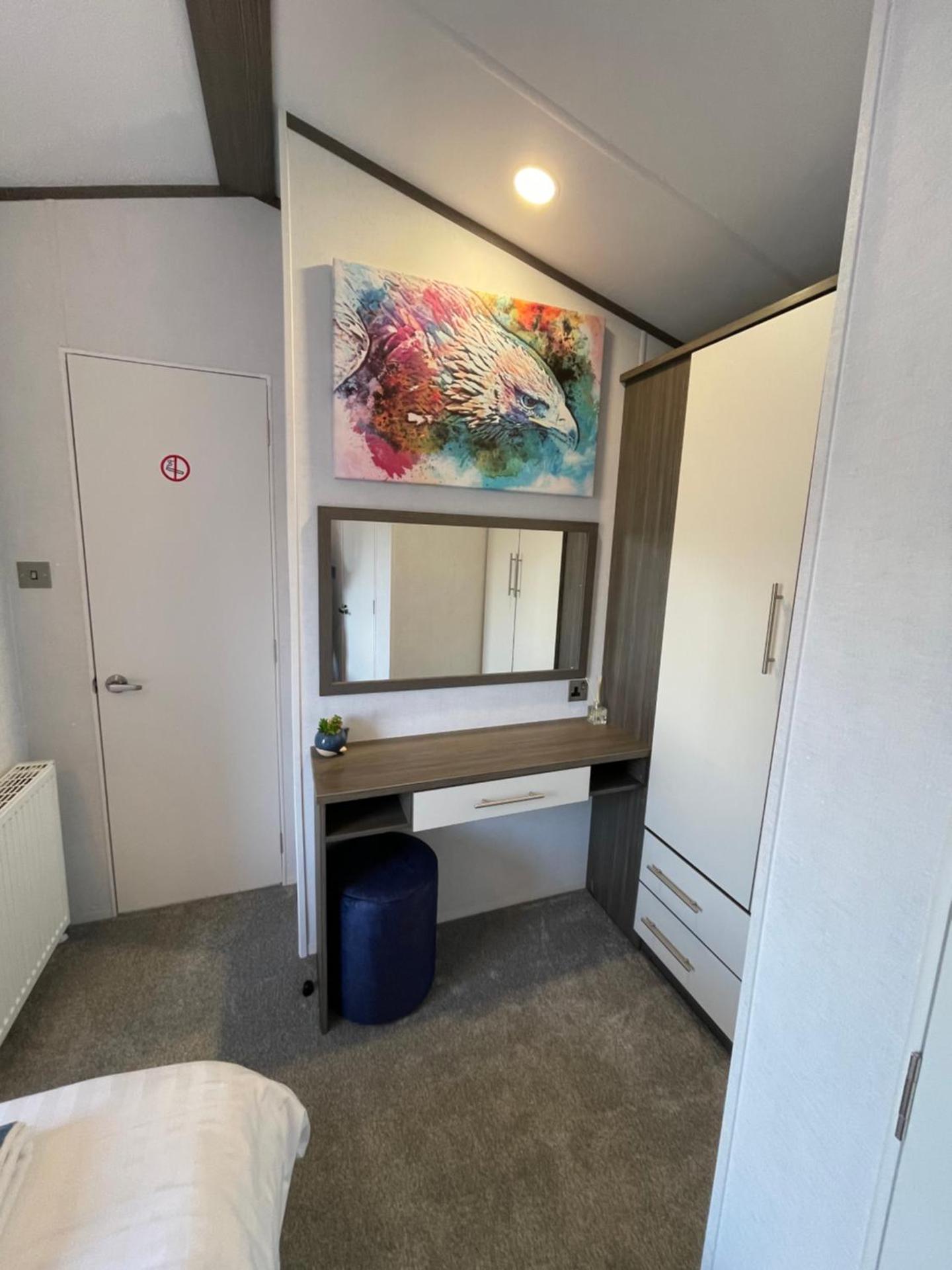 Eagles View - 2 bed hot tub lodge with free golf, NO BUGGY