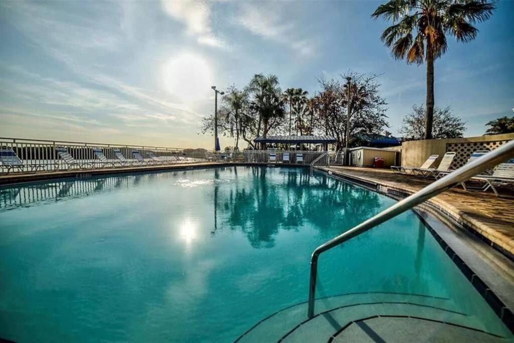 Little Harbor Resort #206 Tampa Bay FL Beach, Bayview, 2 Pools