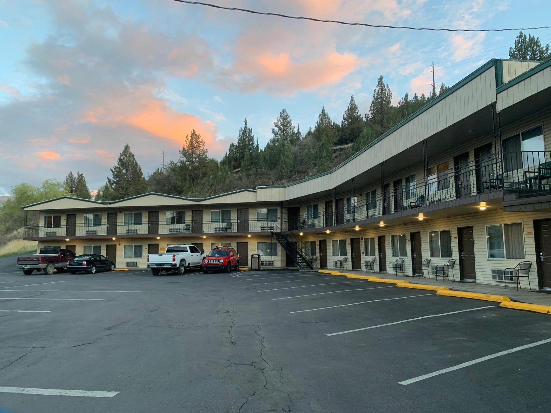 Sunset Inn - John Day
