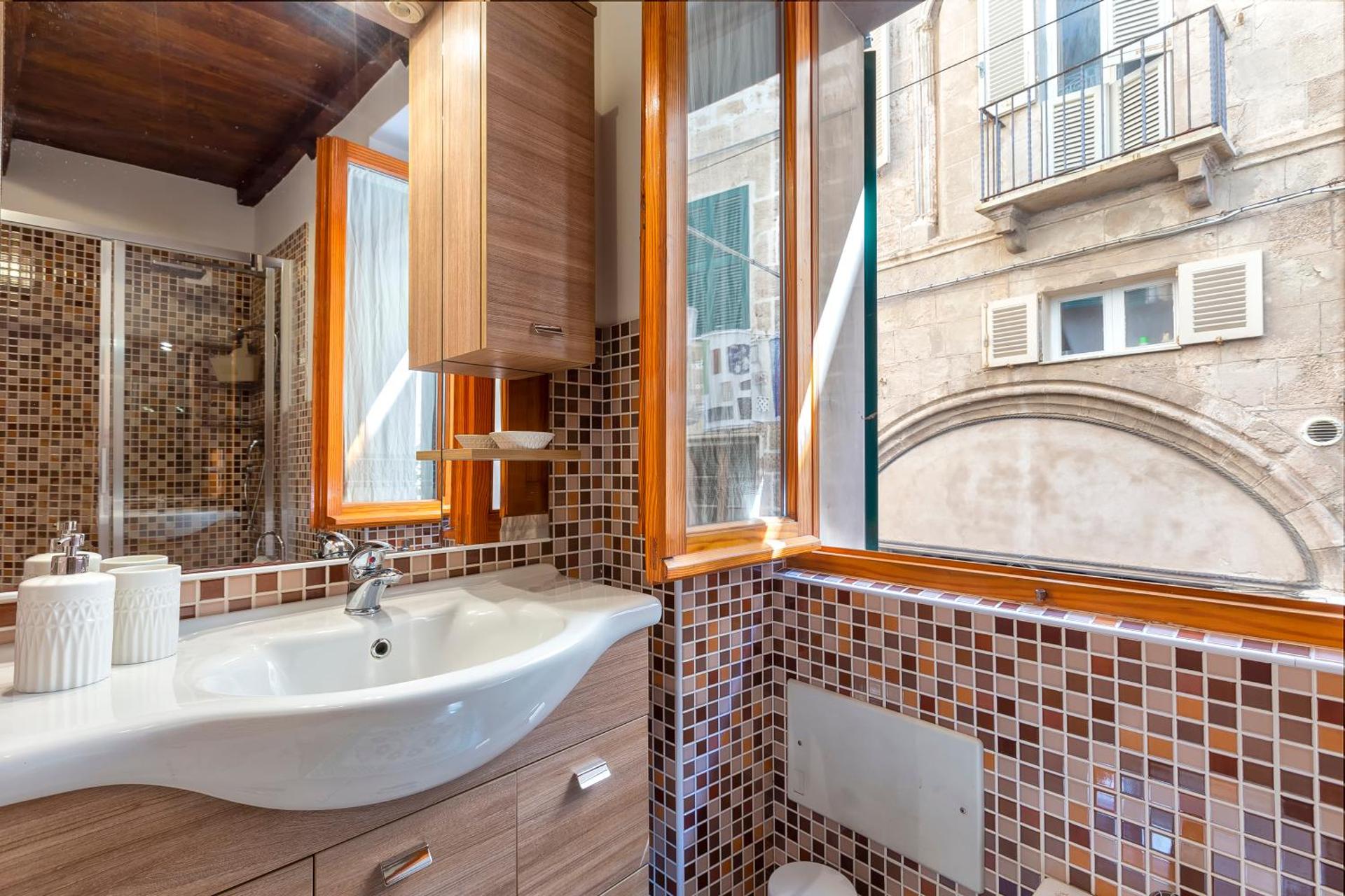 Nonno Efisio Apartment Old Town