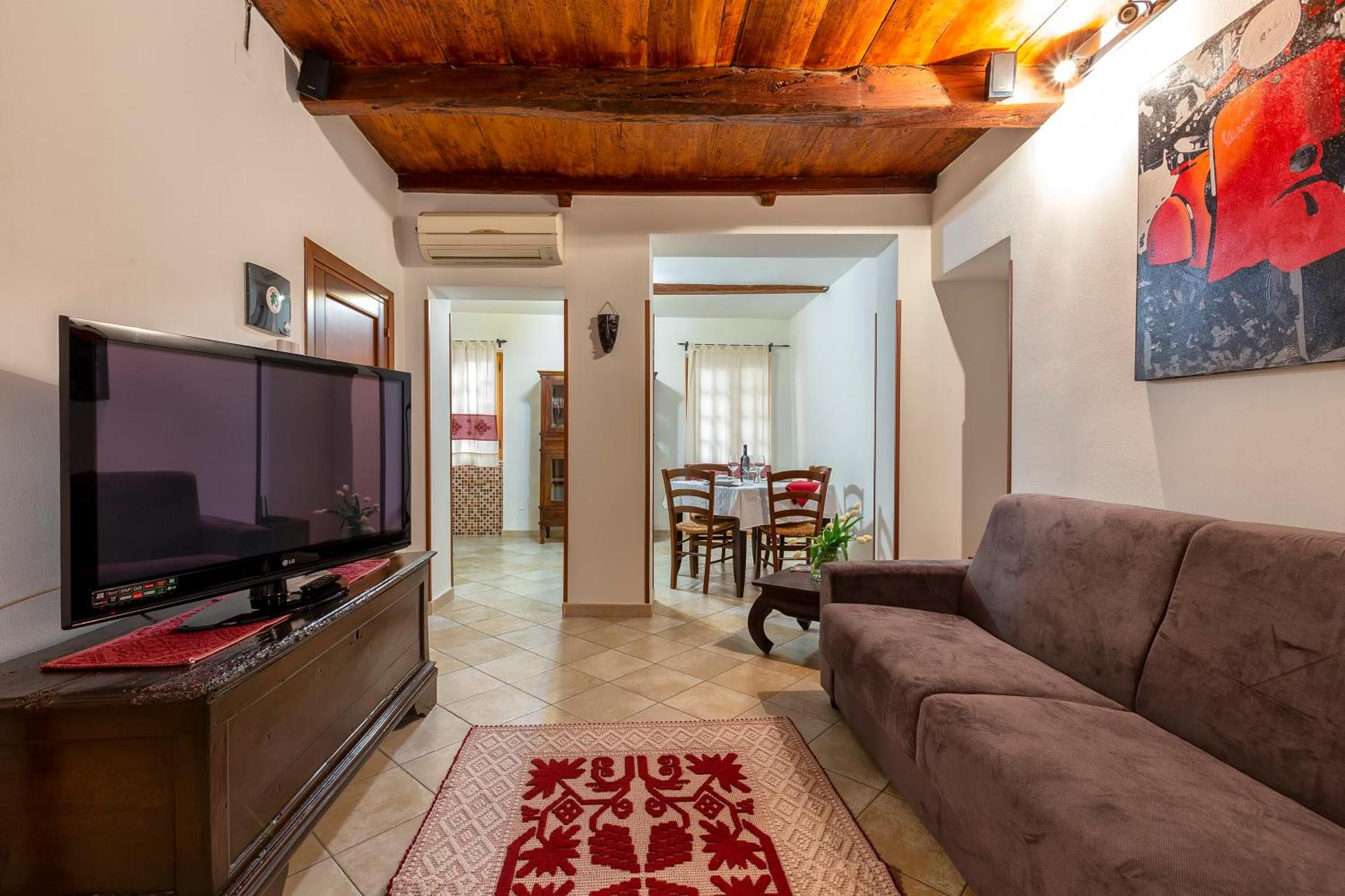 Nonno Efisio Apartment Old Town