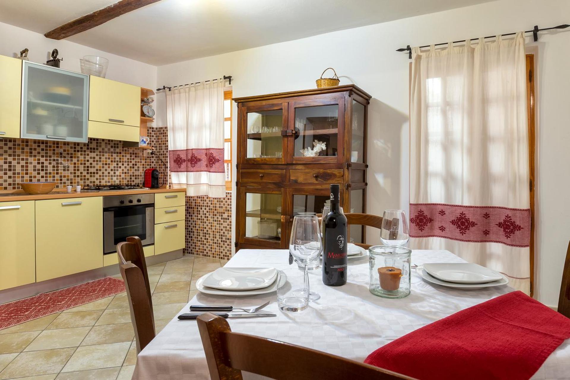 Nonno Efisio Apartment Old Town