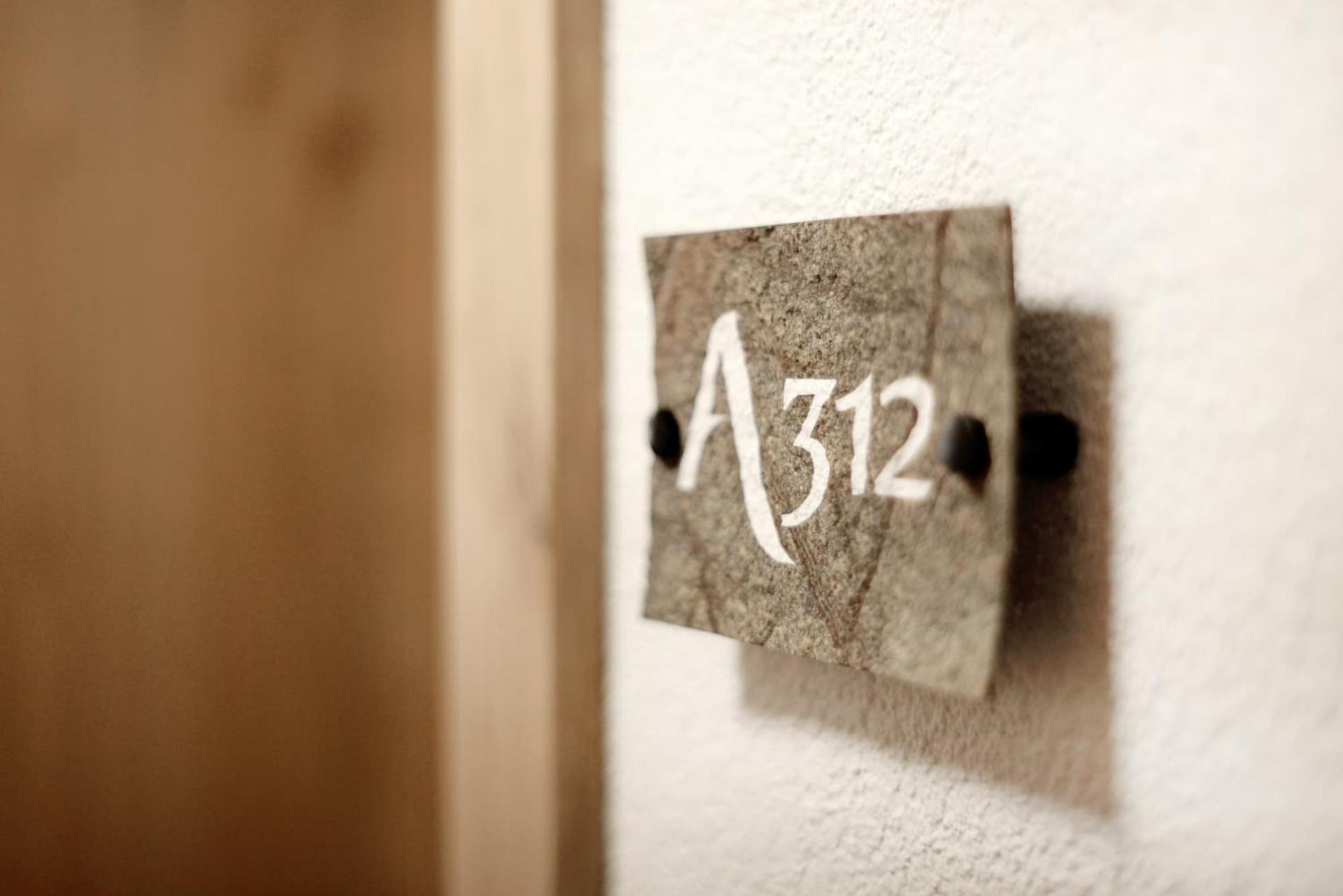 Deluxe Double or Twin Room with Balcony