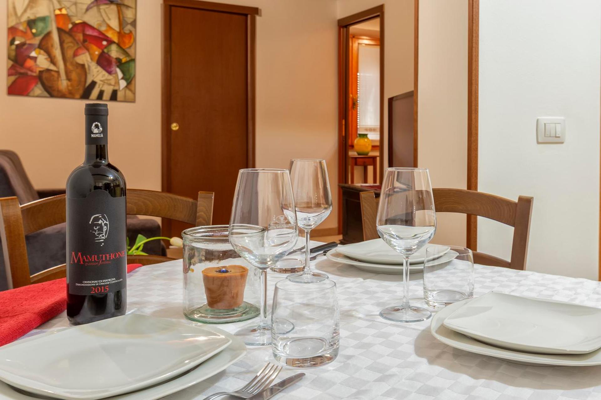 Nonno Efisio Apartment Old Town