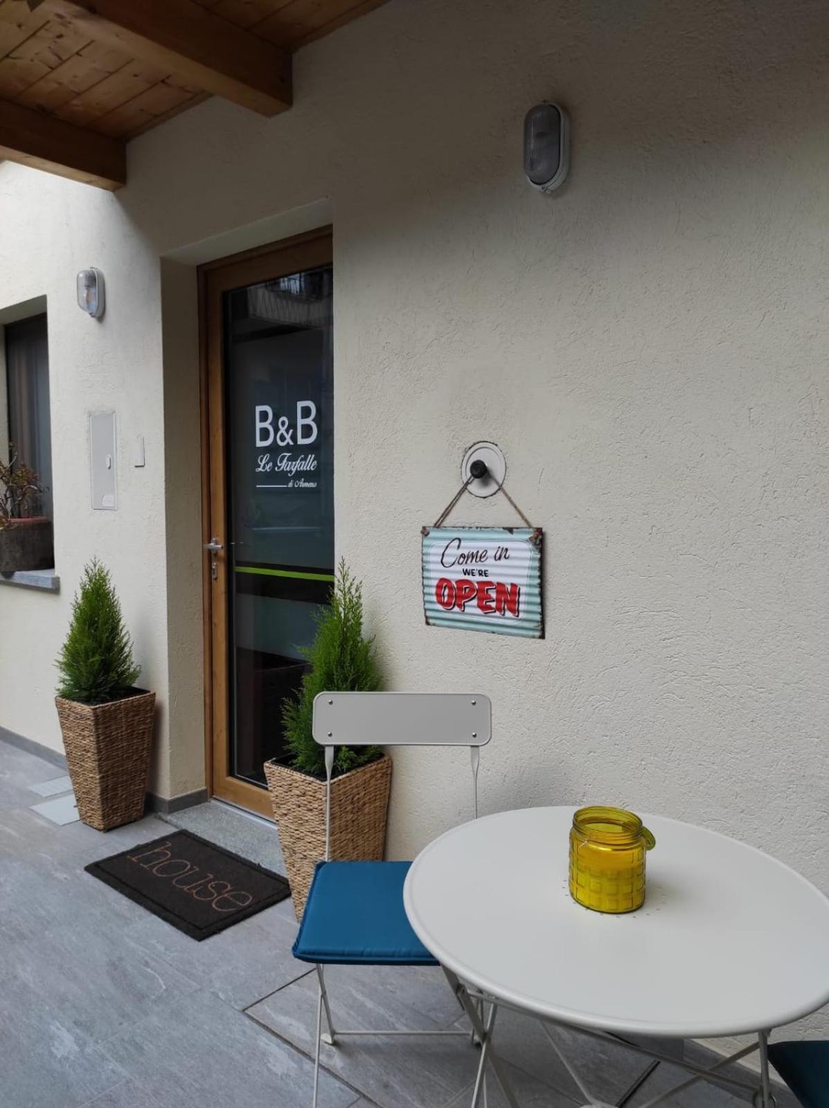 Le Farfalle di Armeno