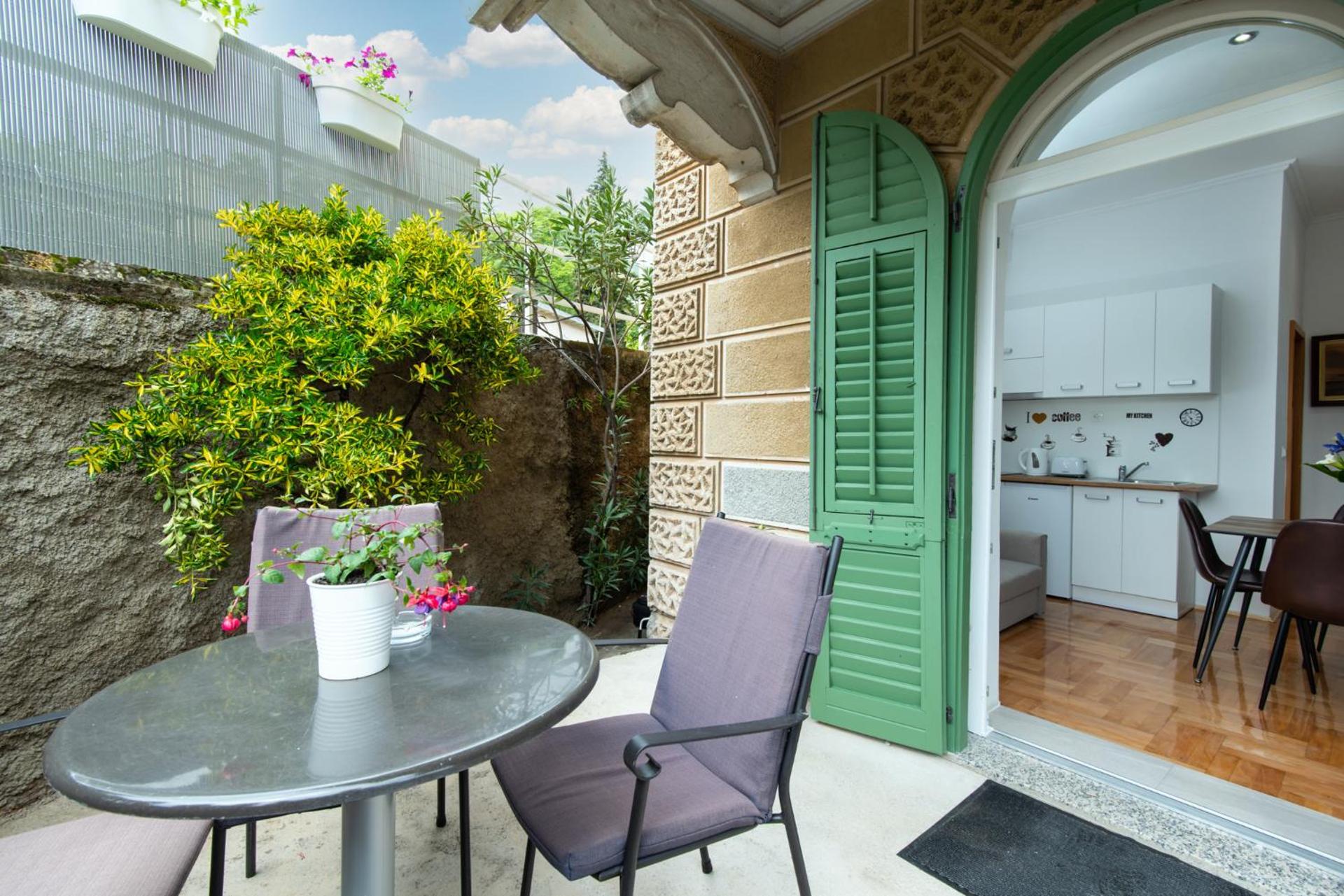 Studio Apartment Vittoria