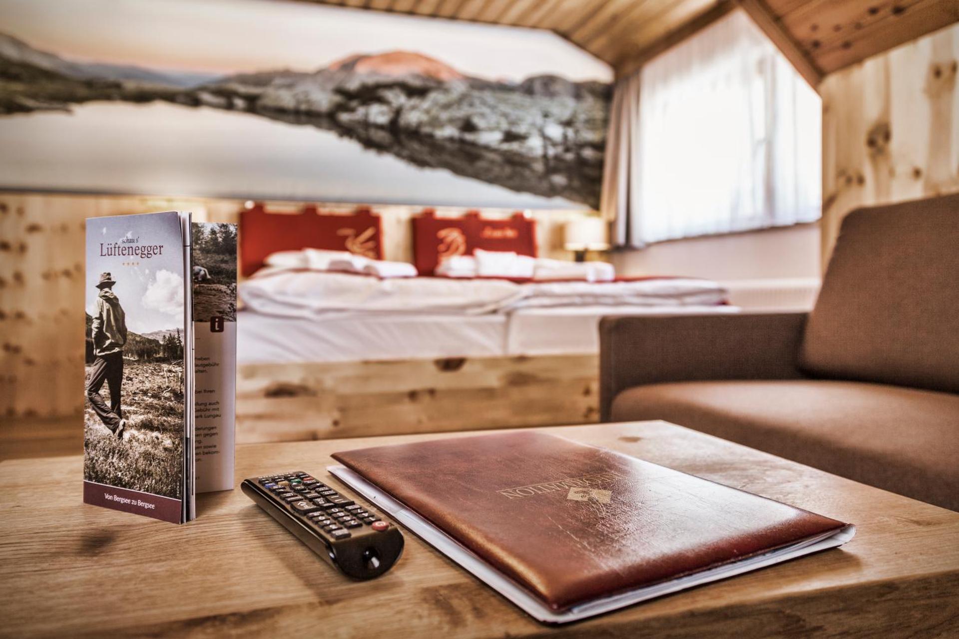 Photo of the whole room