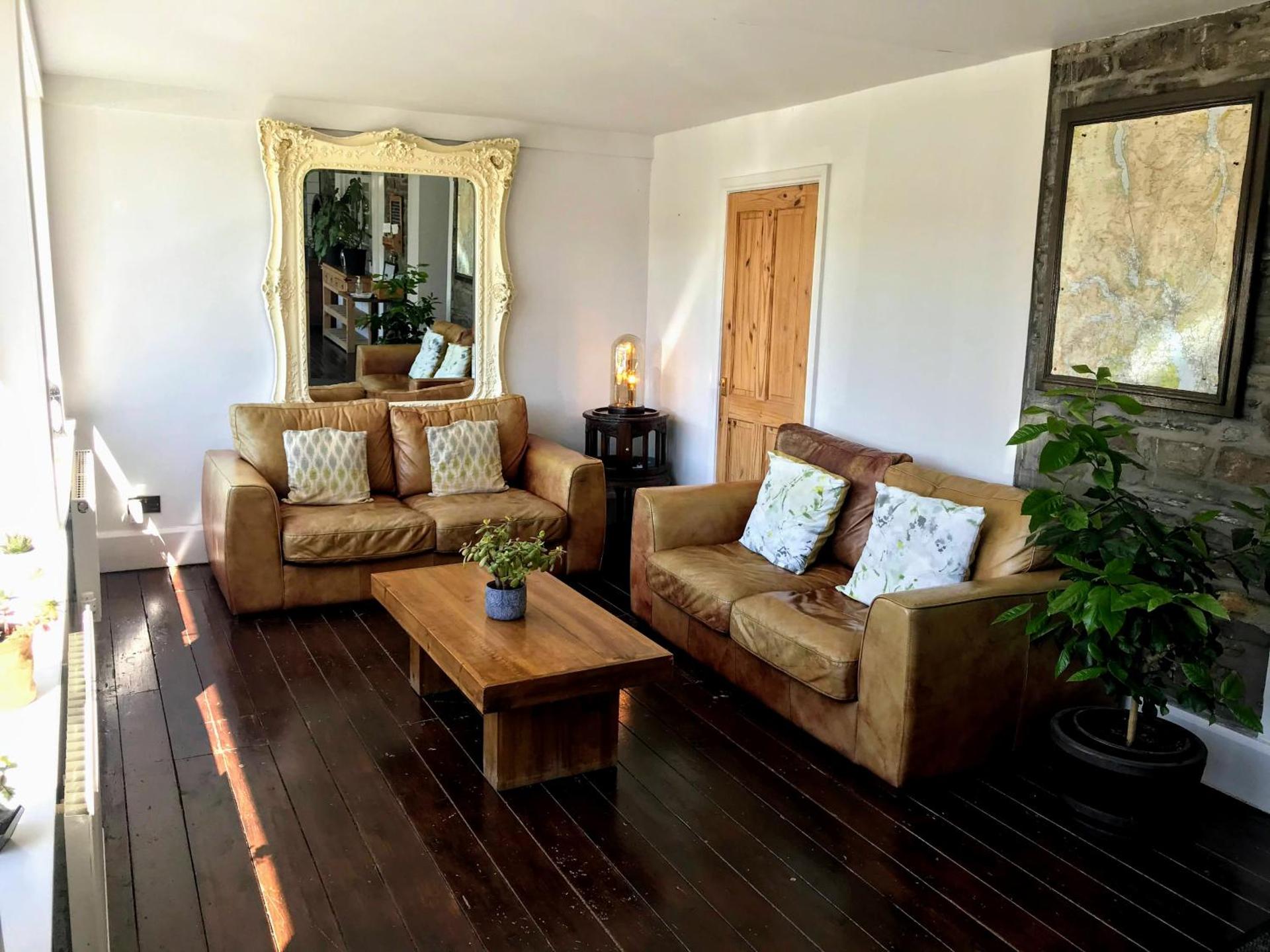 Lake View Country House and Self-catering Apartments