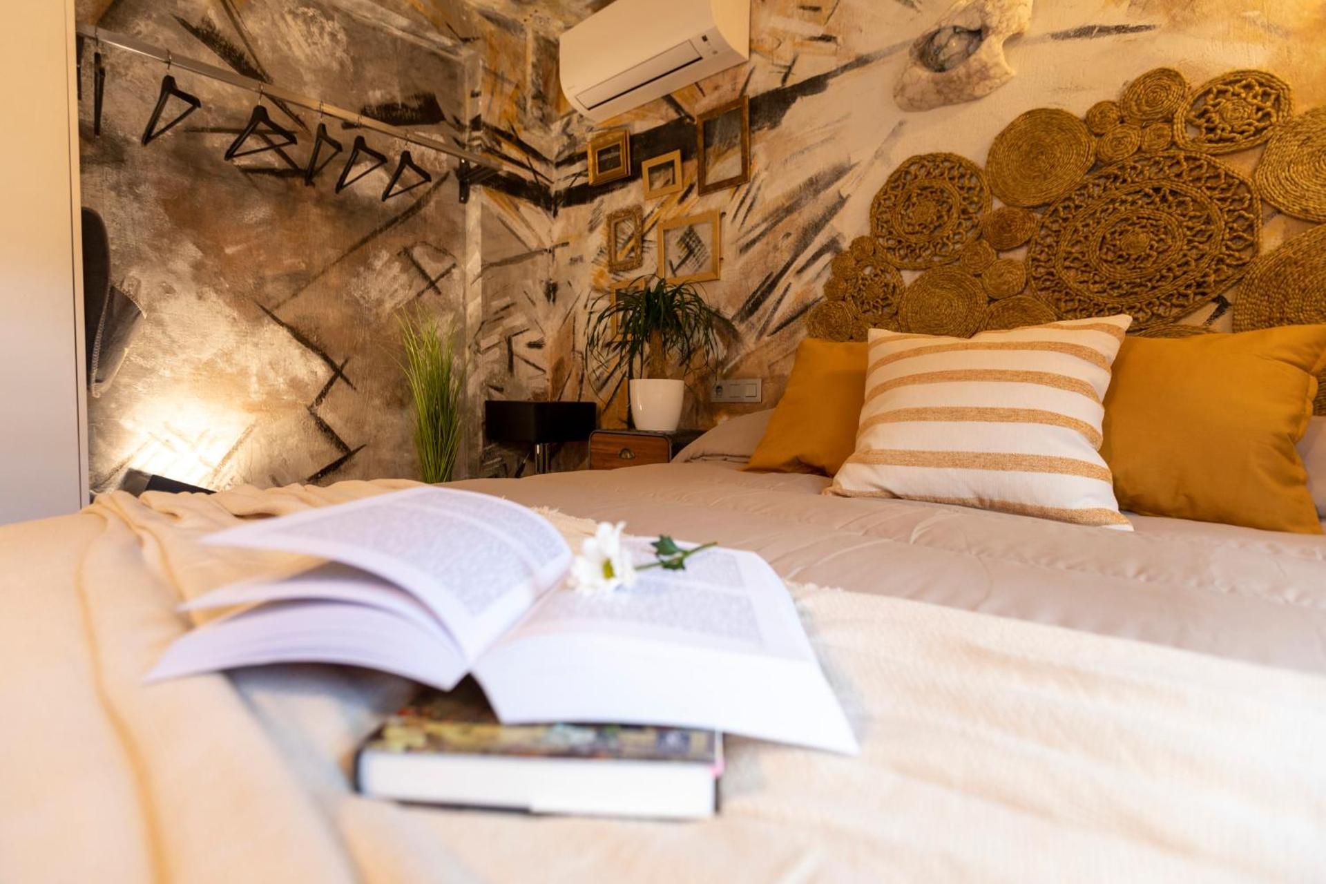 Domus Lapidis - La Galeria