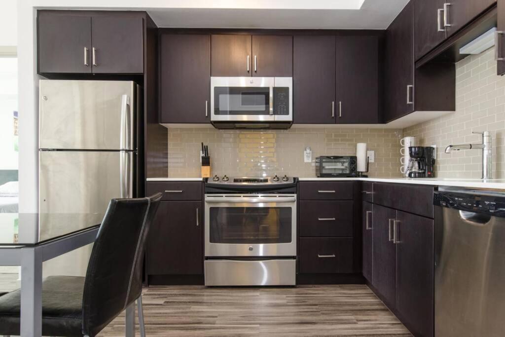 Luxury Highrise Living Downtown LA