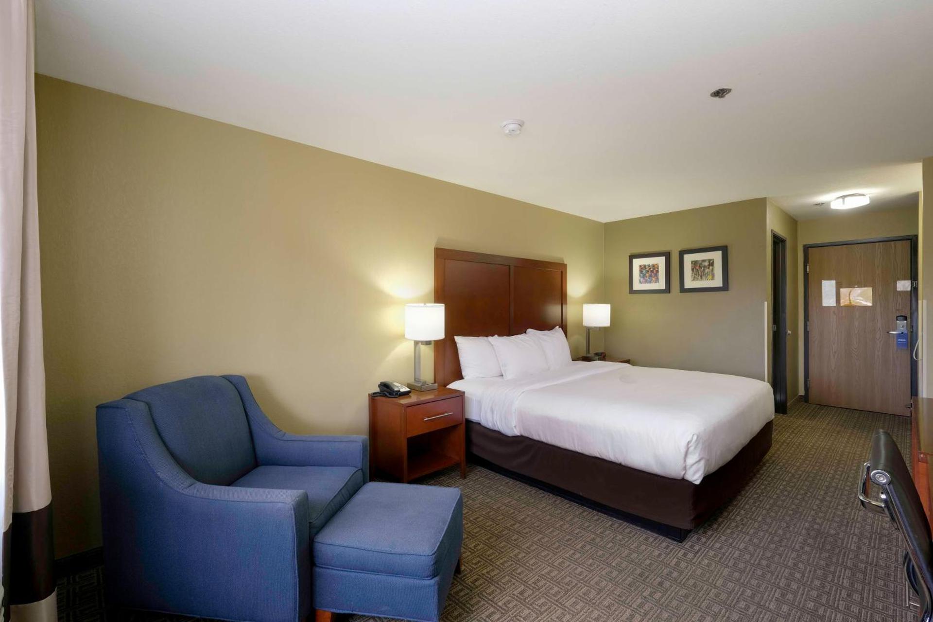 King Room - Non-Smoking