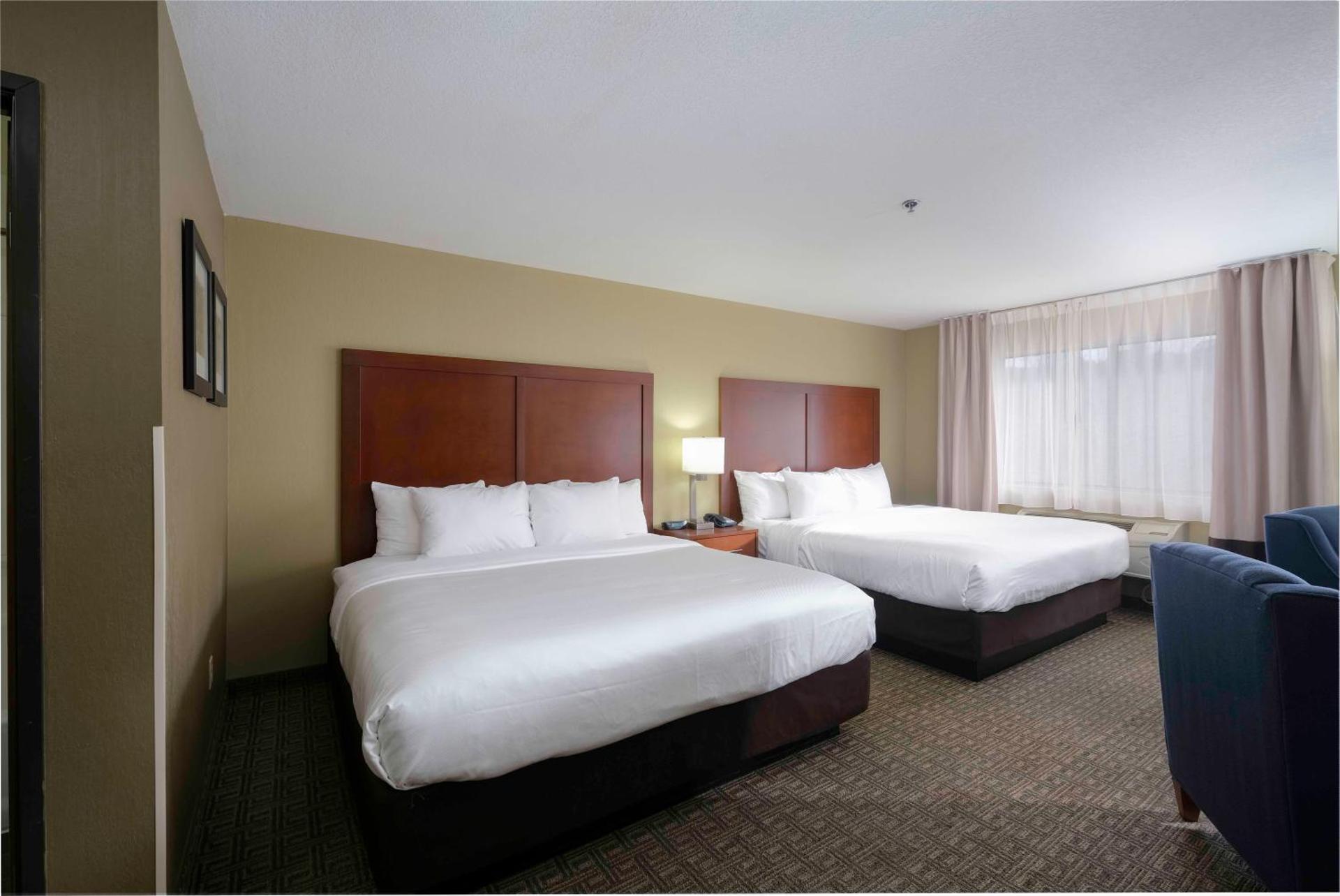 Queen Room with Two Queen Beds - Non-Smoking