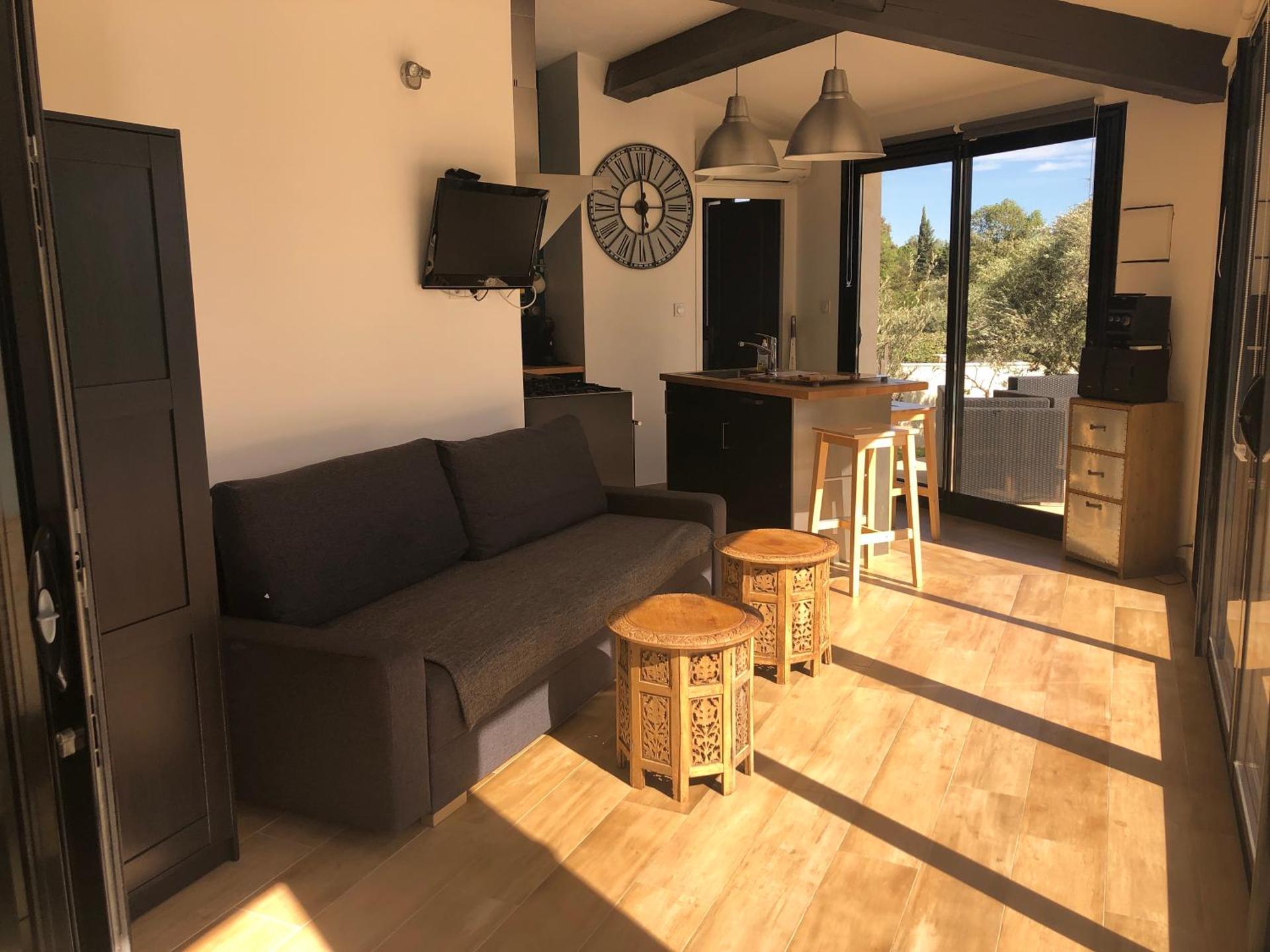 Détente à Lorgues avec piscine privée