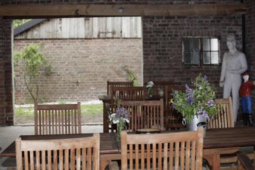 Lindenhof Gästehaus & Hofcafe