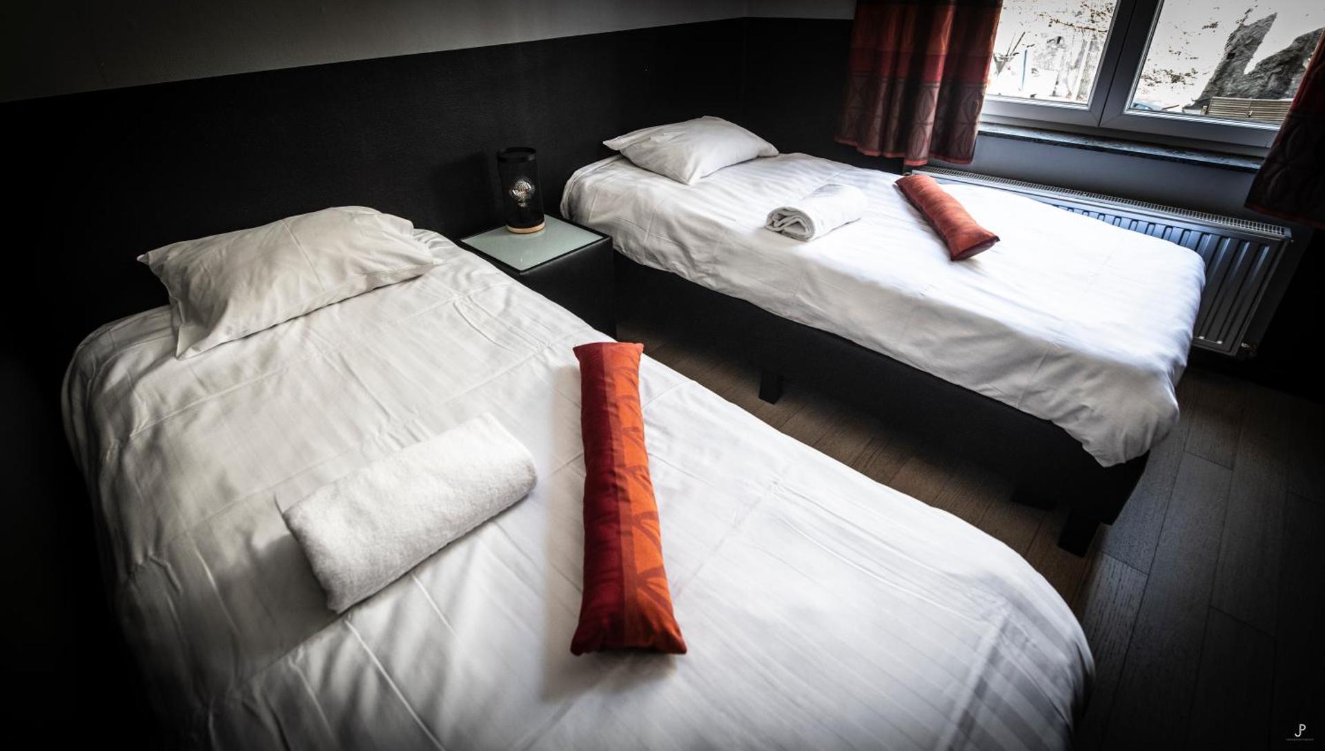 L'Inattendu "sur la croisette" Dinant centre