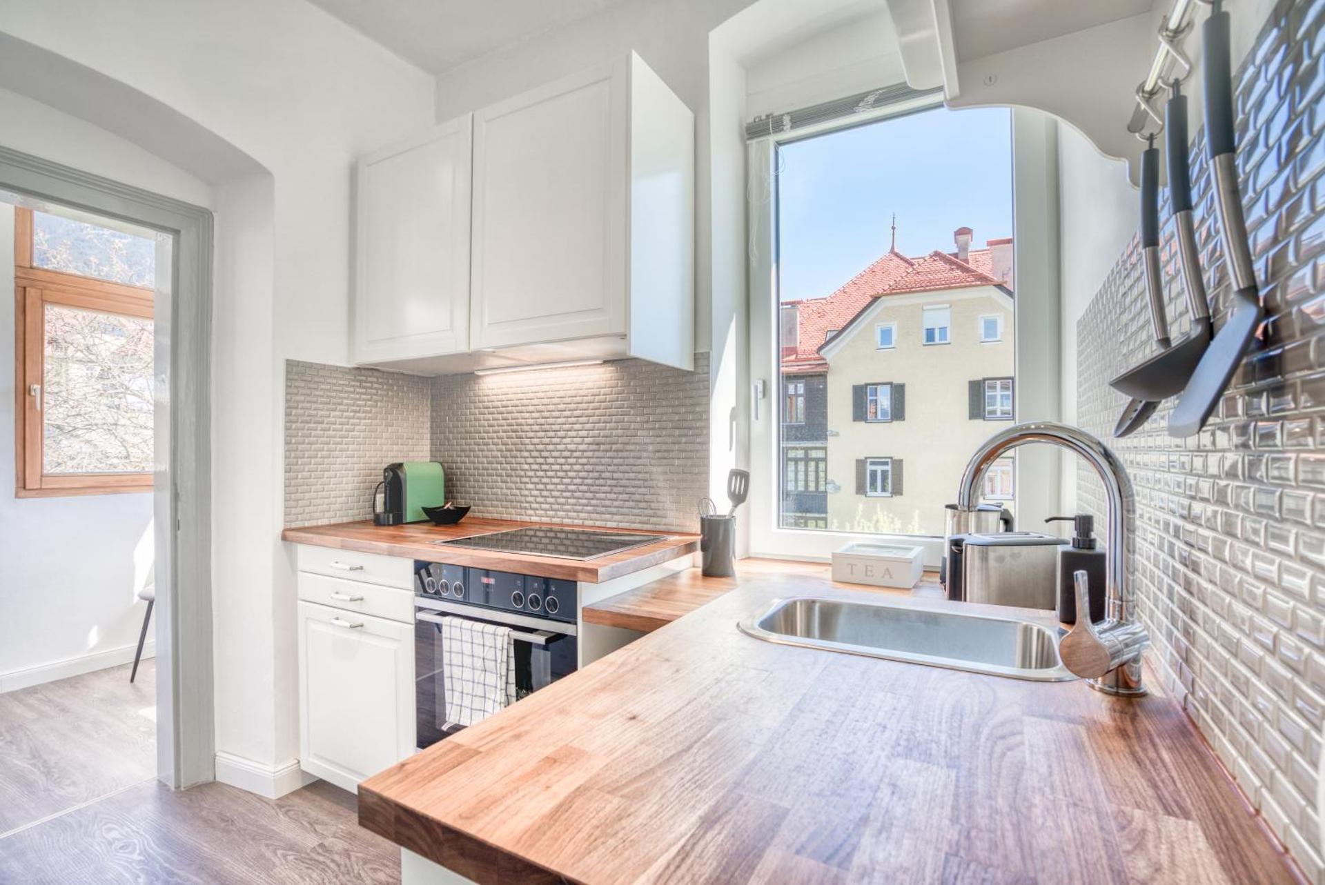 Kitchen or kitchenette