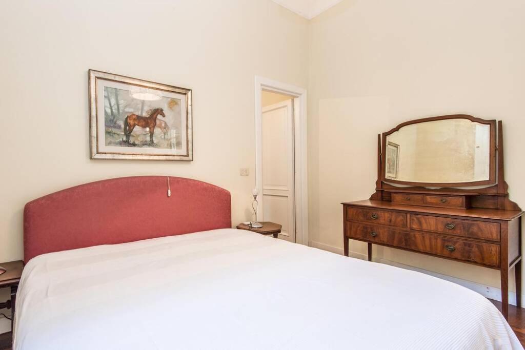 Vatican Large Comfortable Apartment