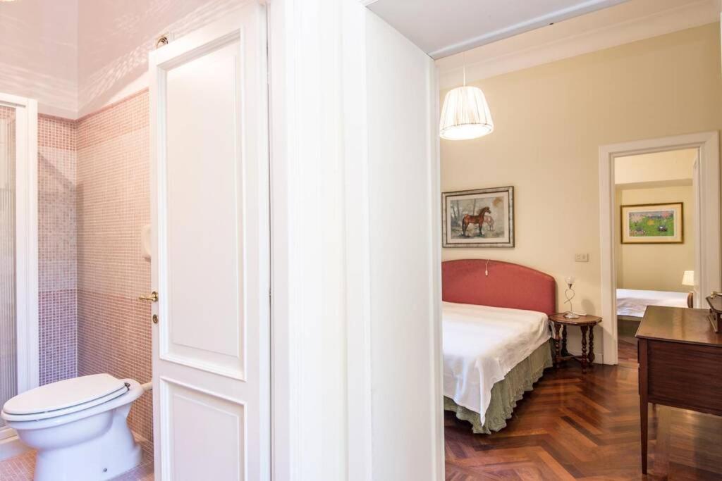 Vatican Large Comfortable Apartment